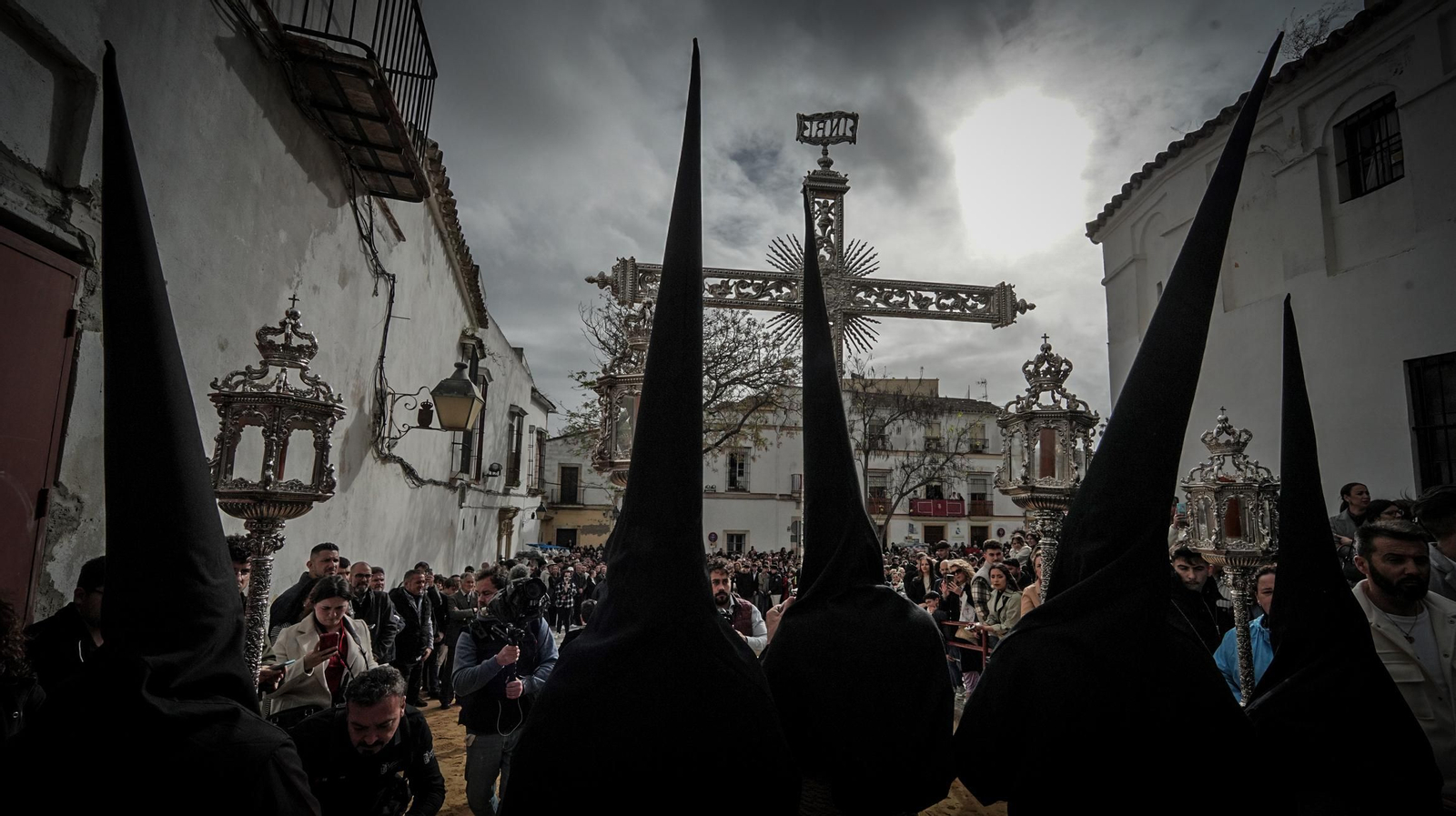 La Hermandad de la Tres Caídas en imágenes