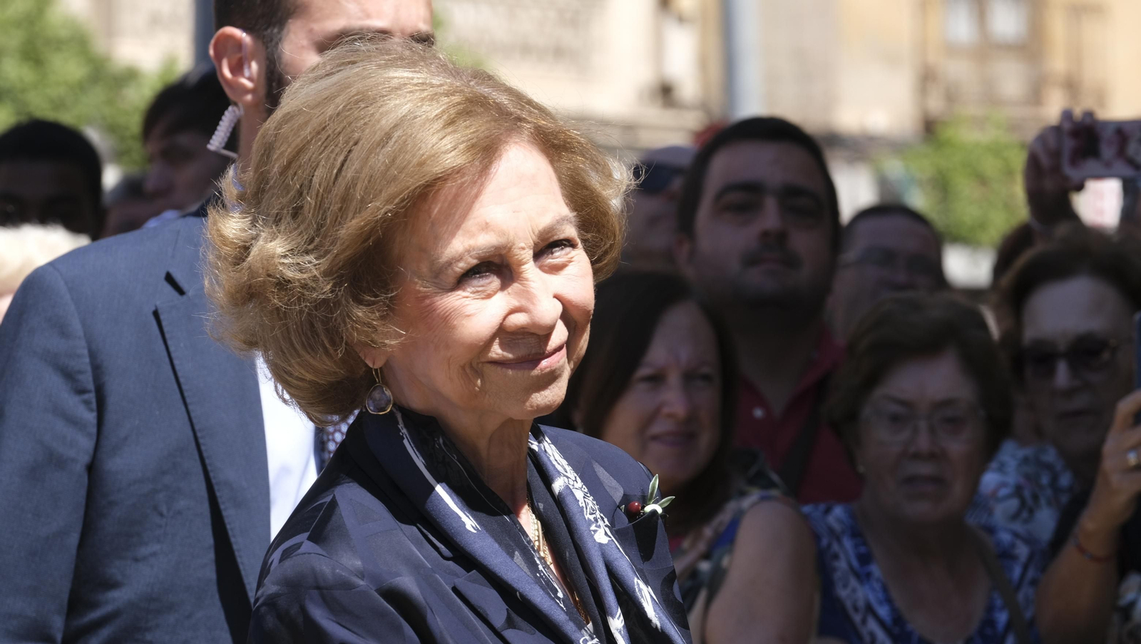La Reina Sofía inaugura el I Congreso Internacional sobre ELA, en imágenes