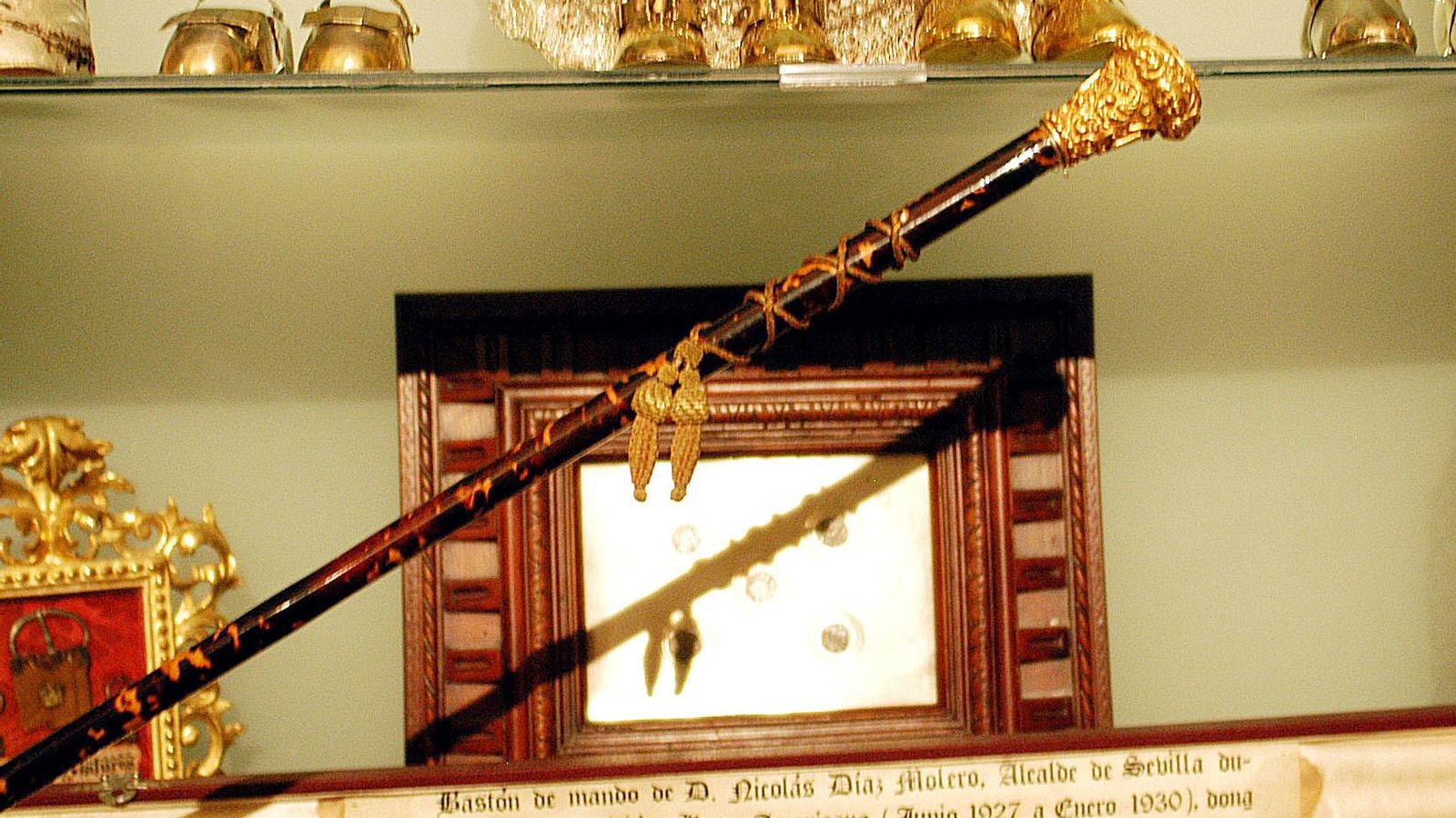 El bastón de mando.