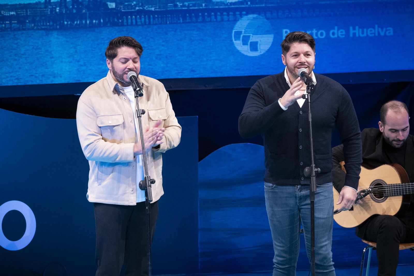 Imágenes del acto de celebración del Día del Puerto, en Huelva