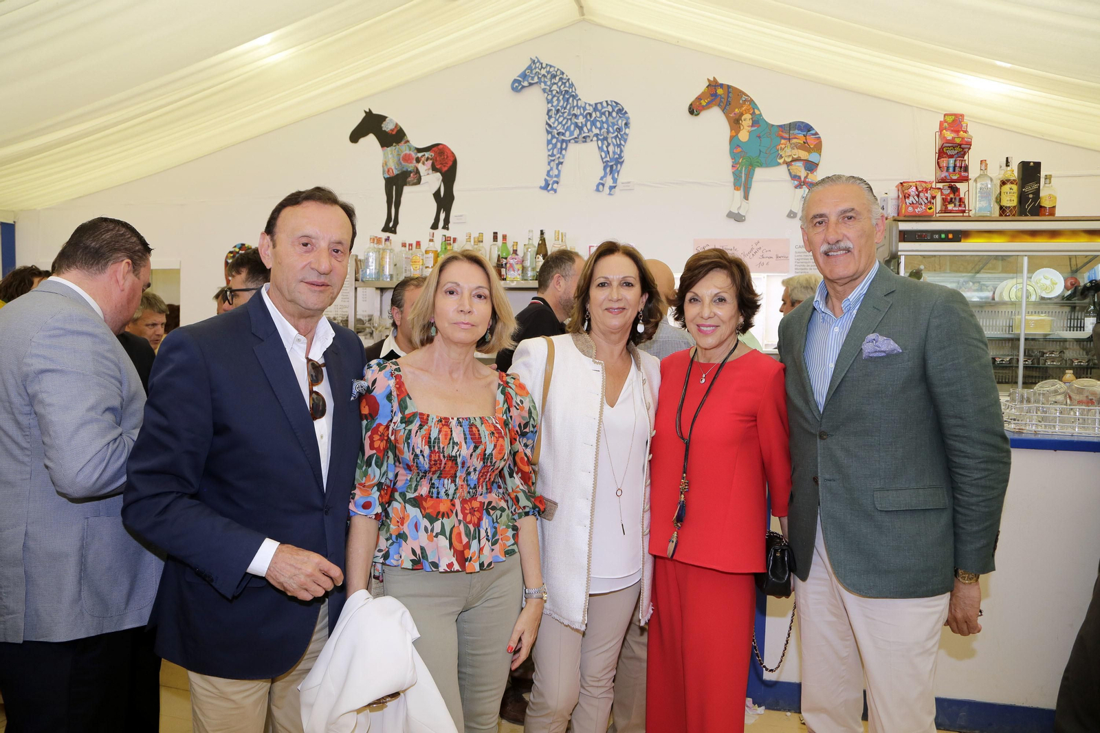 Juan Expósito, Mila Linares, Begoña Roldós, Quina Martínez de Salazar y Manolo Gómez.