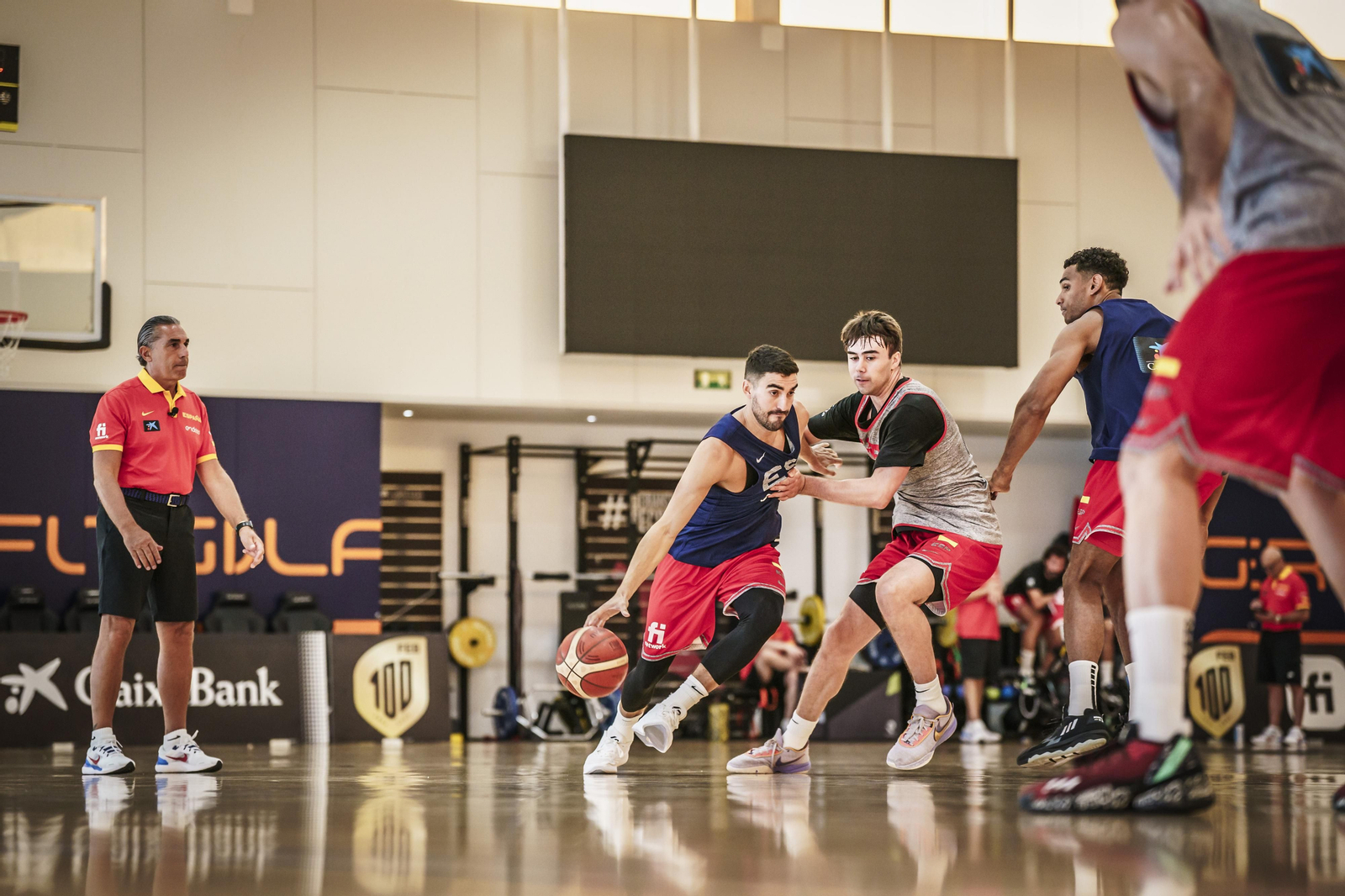 Sesión de la selección española en The Embassy