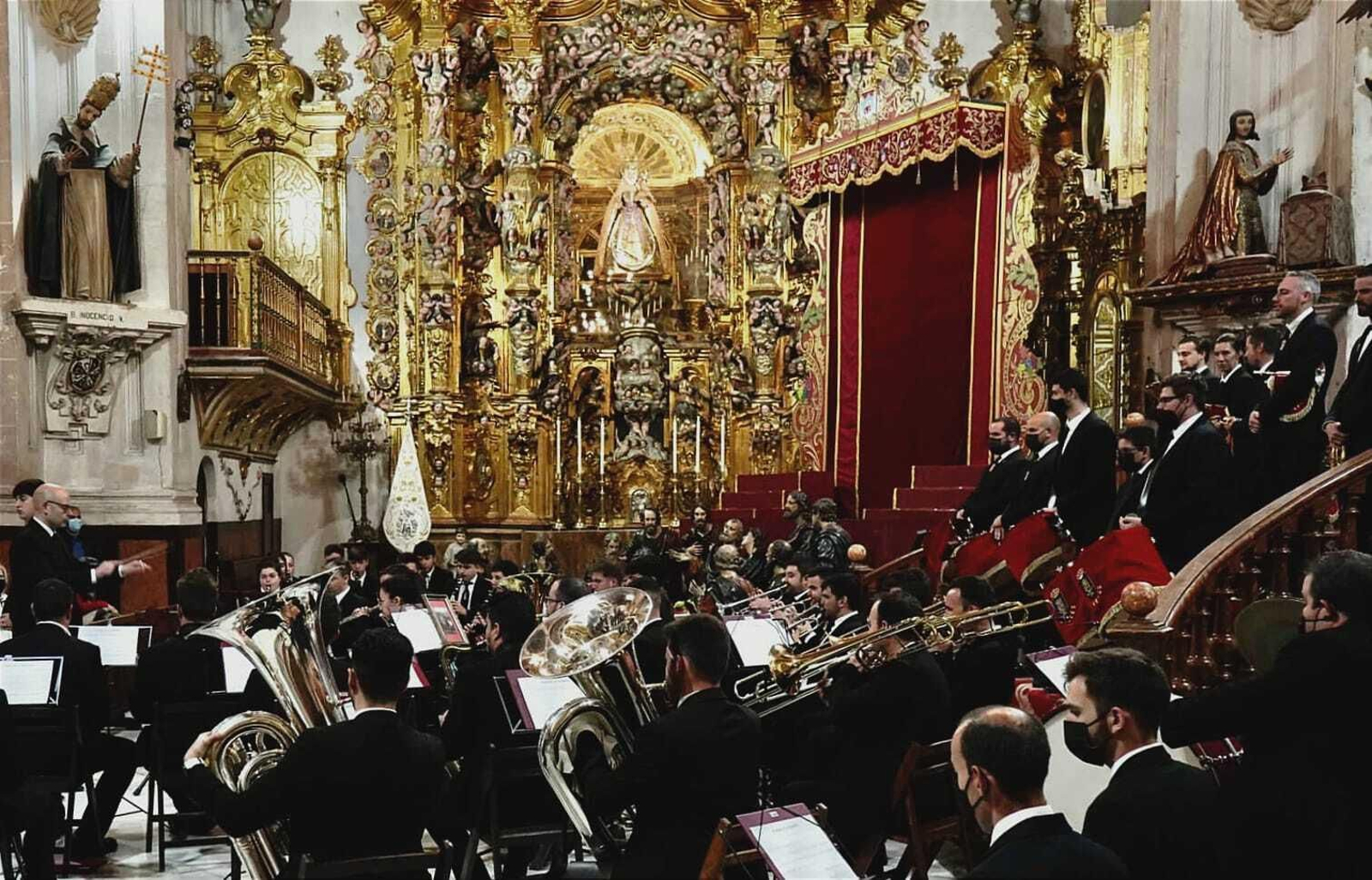 La música del maestro Alonso brota de nuevo en la Semana Santa de Granada