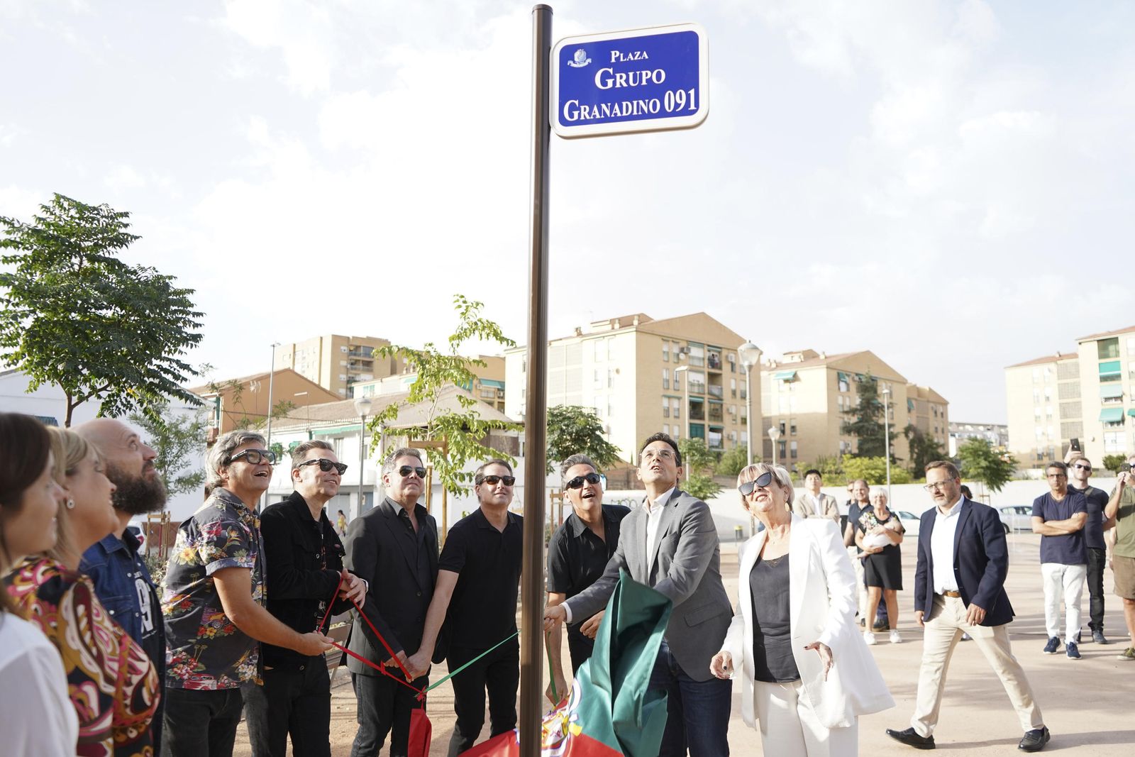 Granada homenajea a 091, seña de identidad del rock, dedicándole un parque