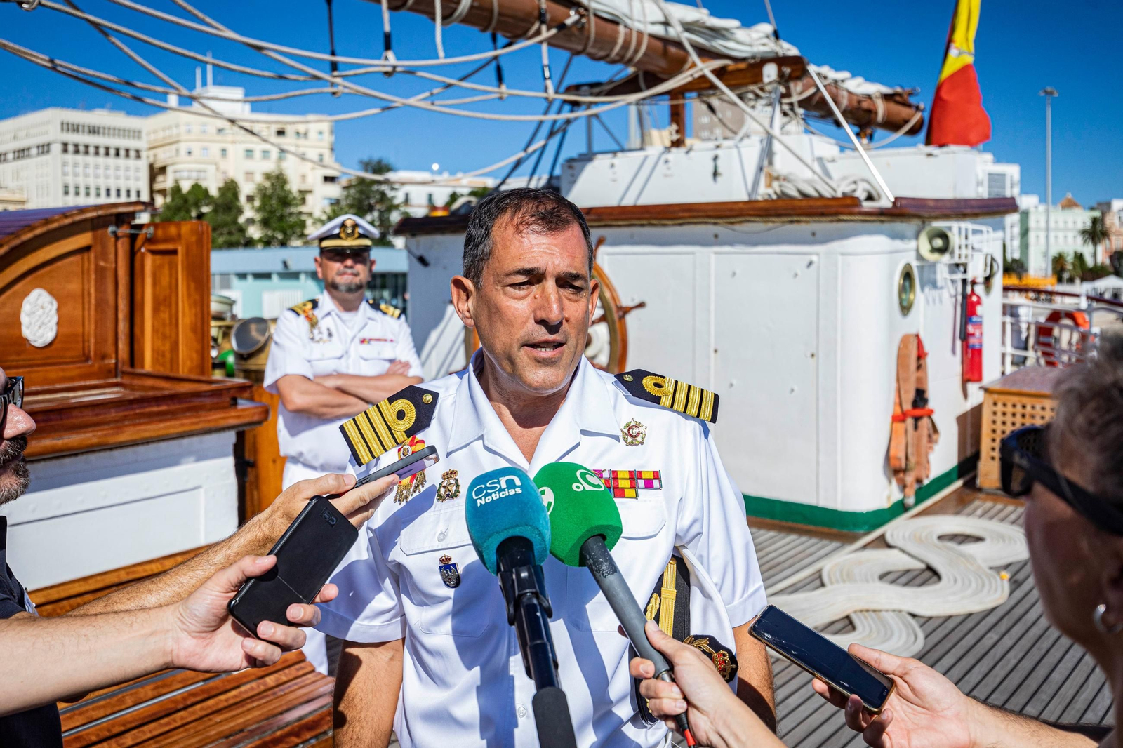 Las imágenes de la llegada del 'Juan Sebastián de Elcano' a Cádiz