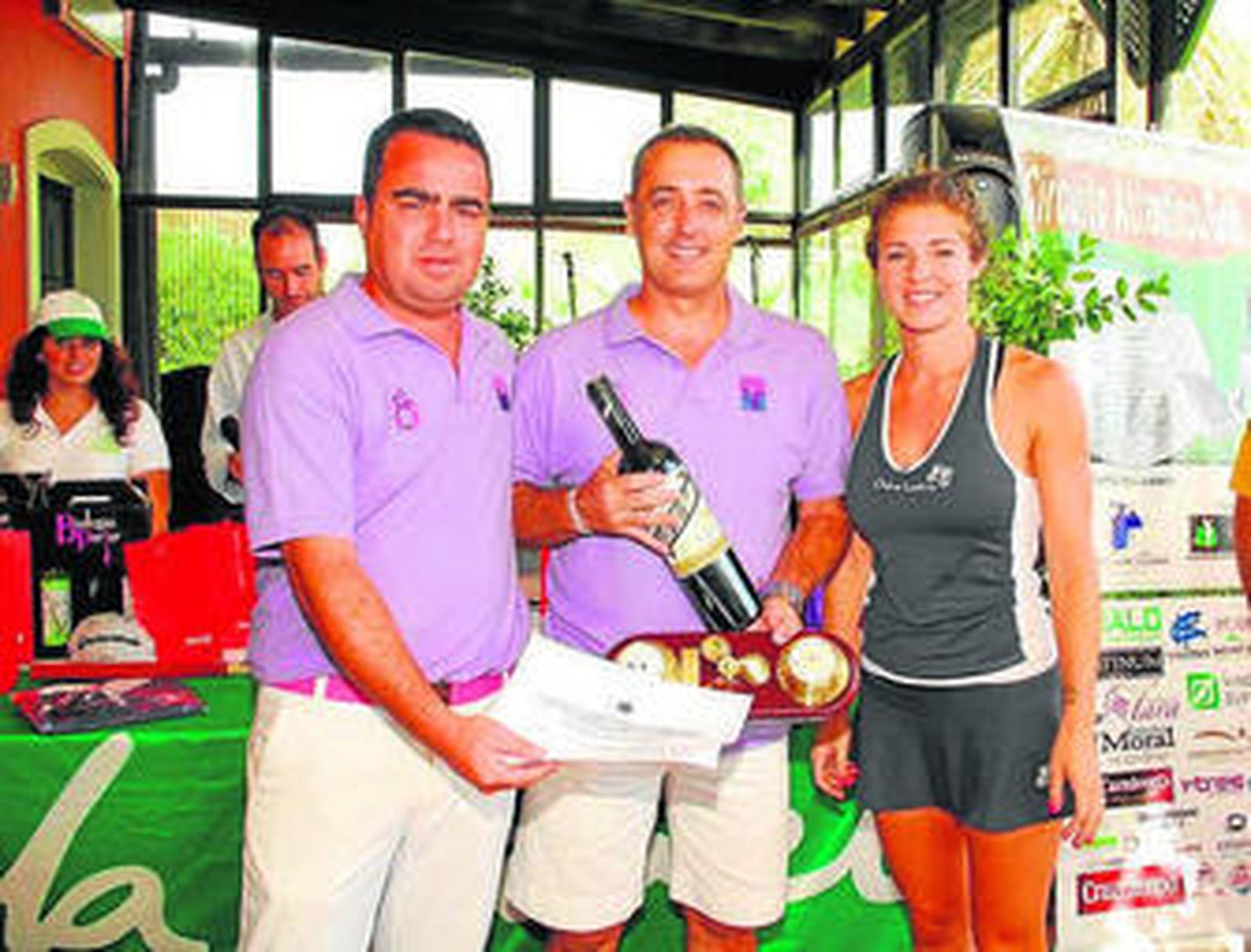 Arriba, en el centro, Emilio Jiménez; abajo, Mariela Martínez, los mejores.