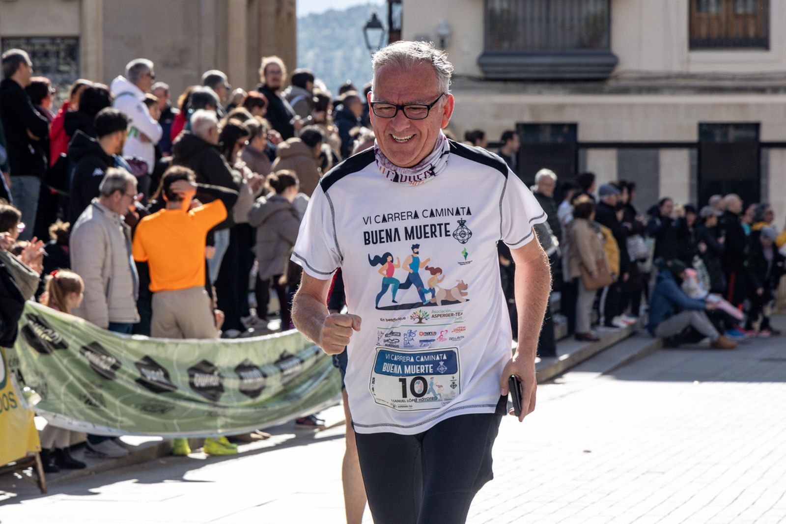 En imágenes: deporte y solidaridad se dan la mano en la VI Carrera-Caminata de la Hermandad de la Buena Muerte (2)