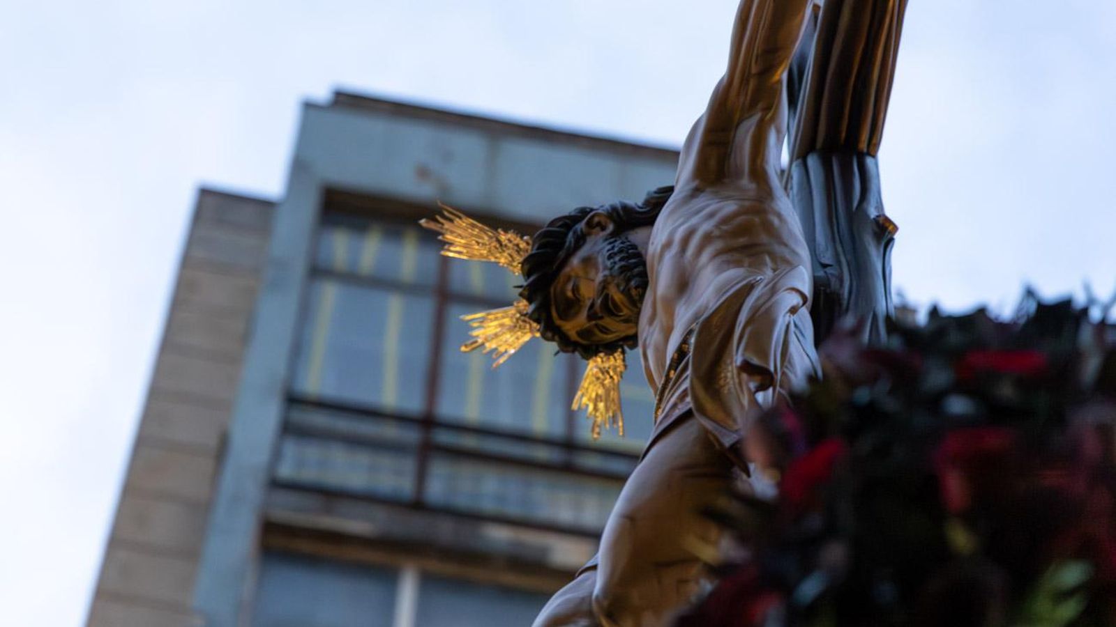 Los jiennenses se recrean con la cofradía de los Estudiantes un nuevo Lunes Santo