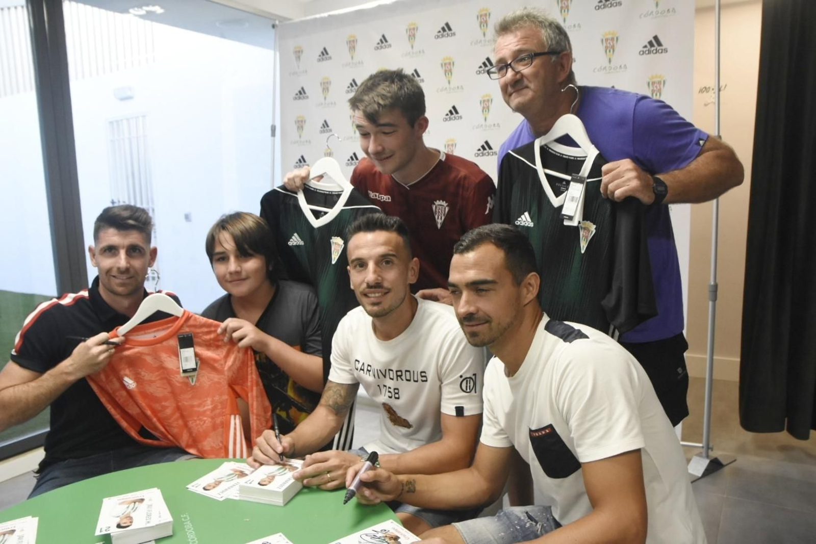 La presentación de las nuevas equipaciones del Córdoba CF, en imágenes
