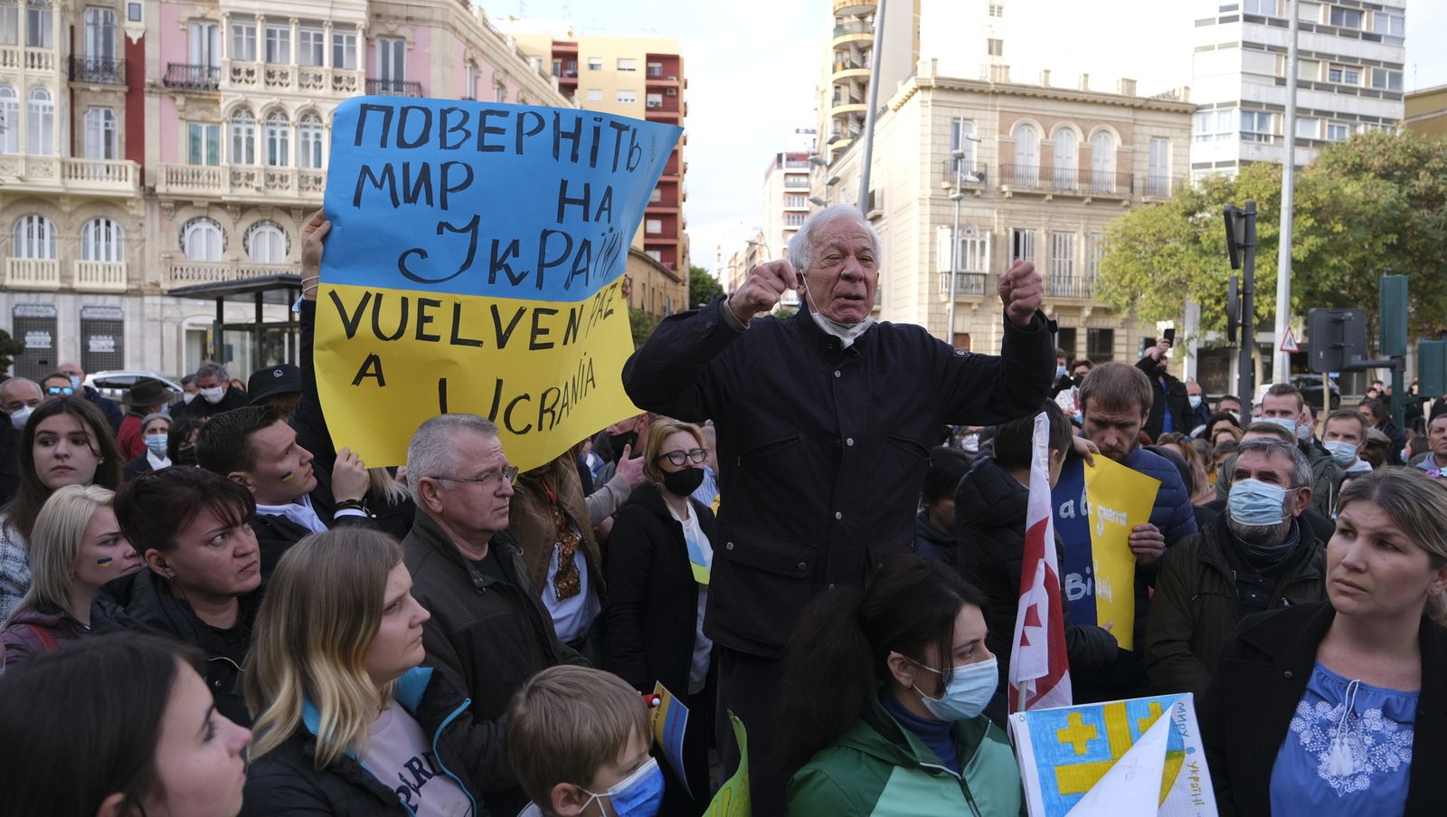 Fotogalería de las protestas contra la invasión rusa en Ucrania. Almería.