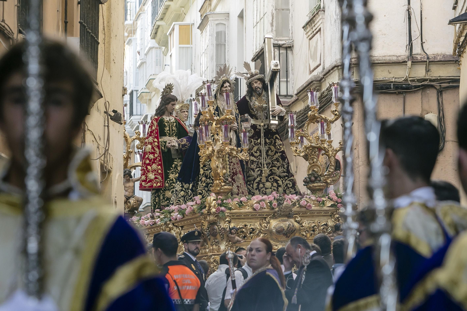 Las imágenes de la procesión extraordinaria de Afligidos