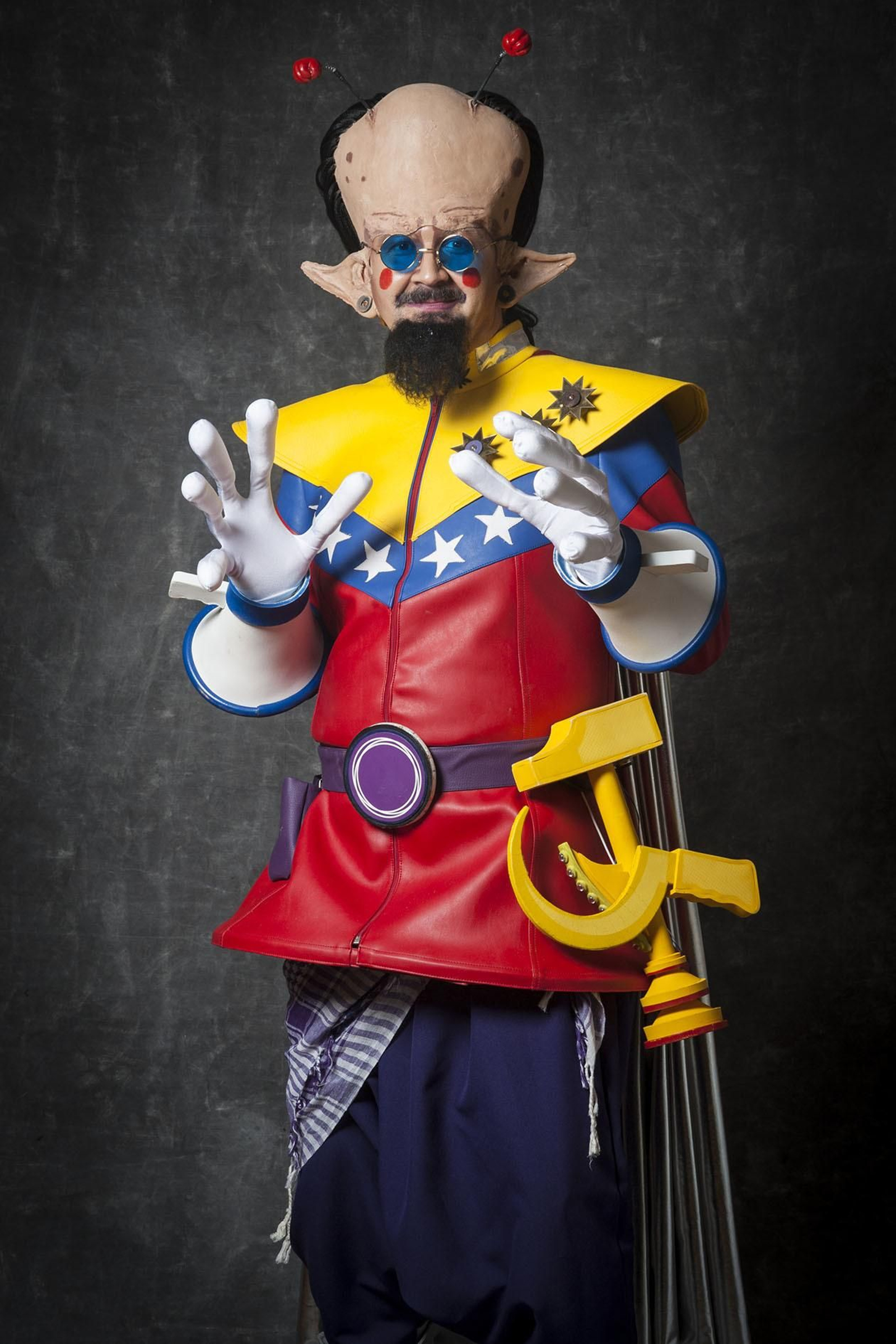 'los del planeta rojo, pero rojo, rojo'.  Ocurrentes también los marcianos bolivarianos de Vera.