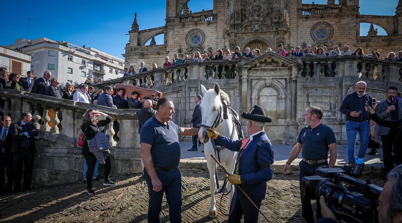 Imágenes del funeral de Álvaro Domecq en la catedral de Jerez
