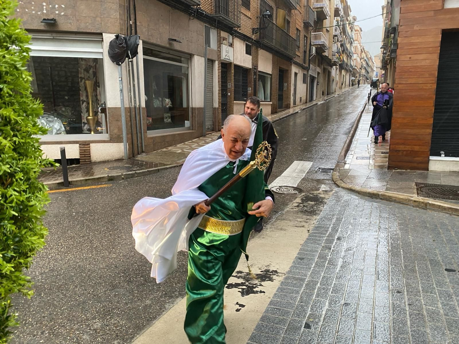 En imágenes: El Resucitado se suma a la última suspensión de esta Semana Santa