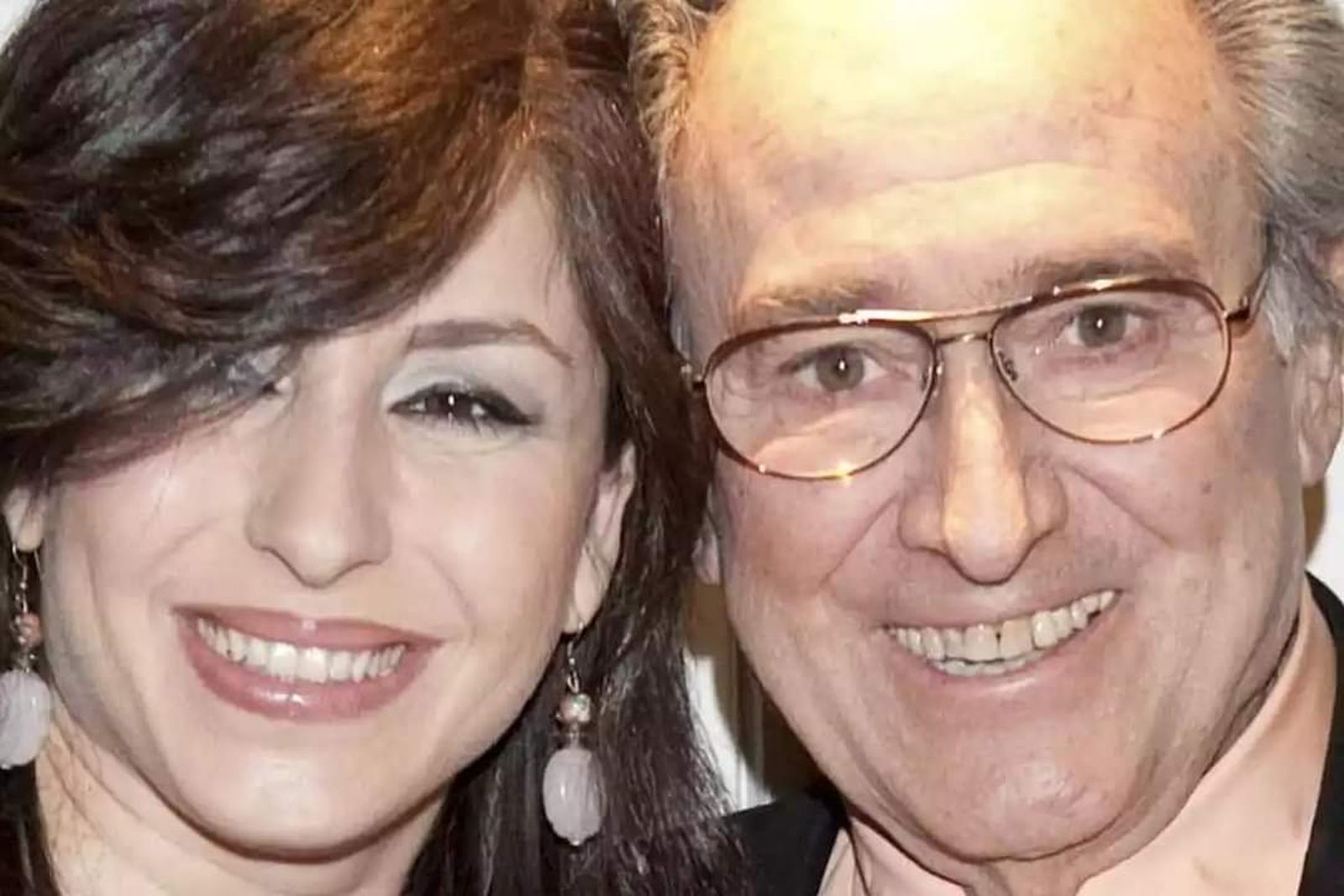 Vanessa García junto a su padre, el cantante almeriense Manolo Escobar.