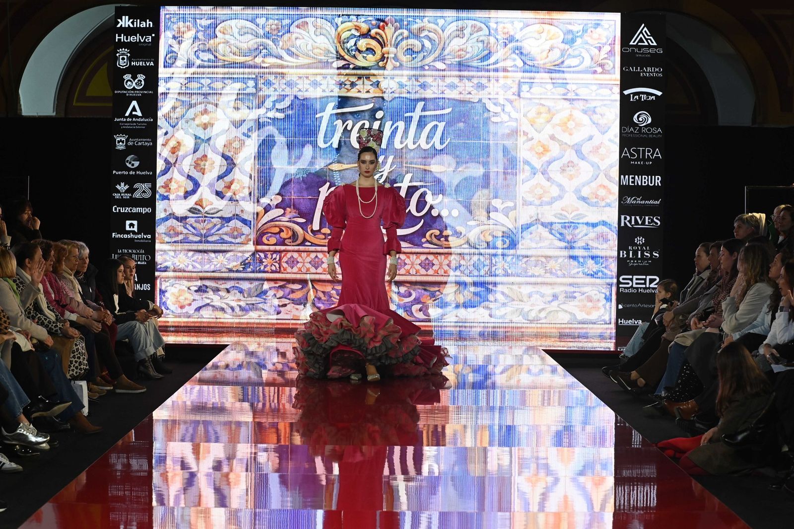 Huelva Flamenca 2026: Desfile de Manuel Martín Avilés