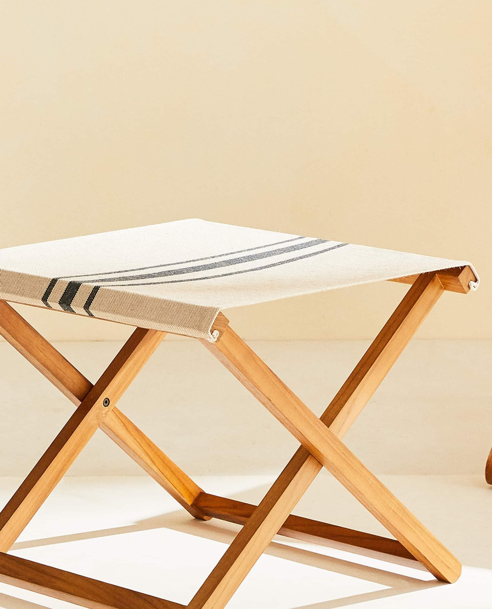 Silla plegable de tela de Zara Home.