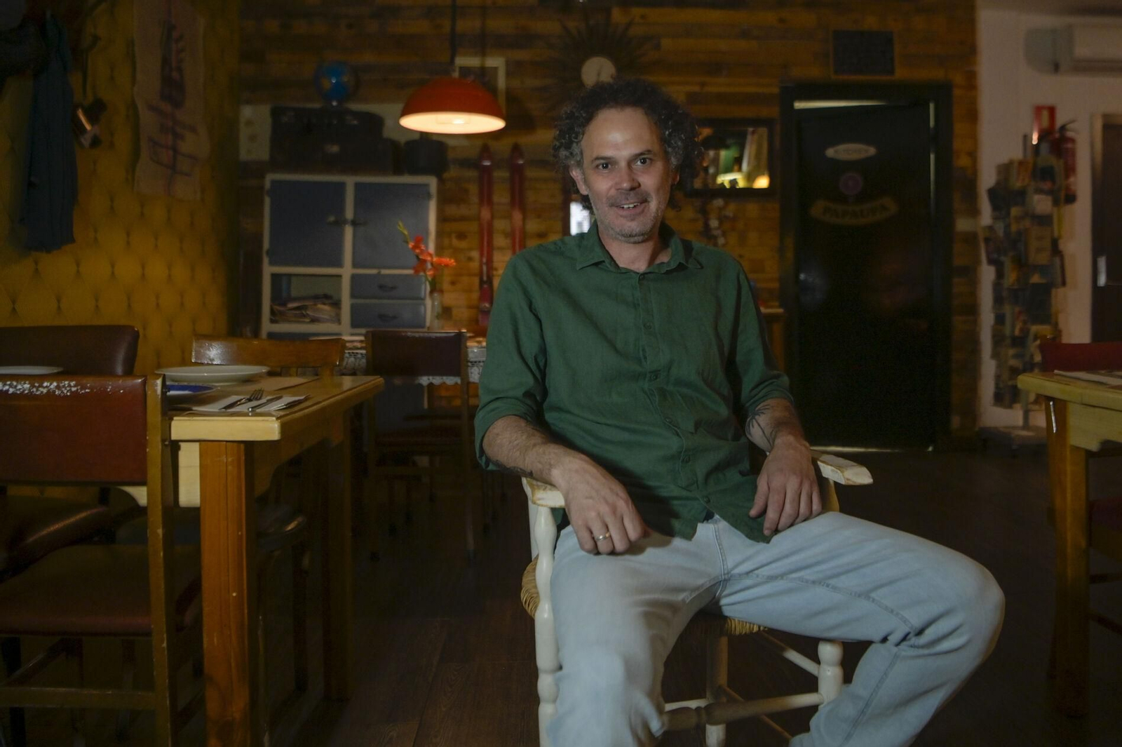 Francisco Moya Romero ha convertido al Papaupa en un sitio de referencia en la capital granadina.