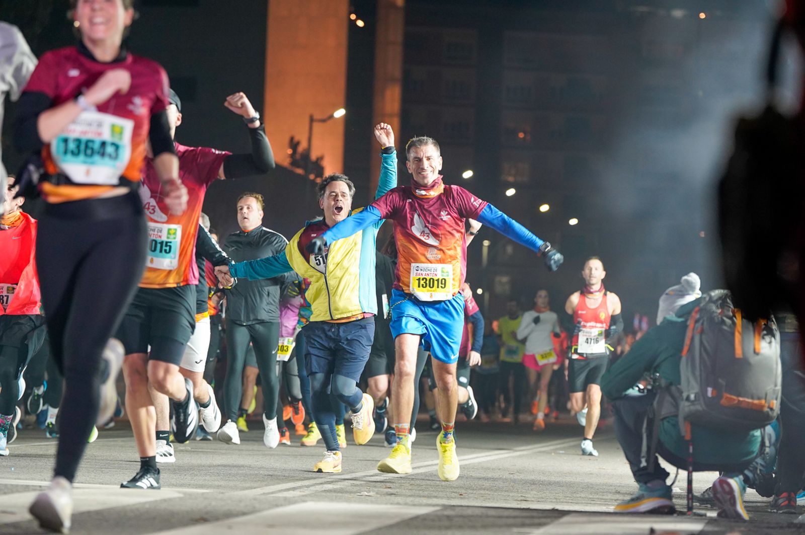 En imágenes: búscate en tu llegada a meta de la Carrera de San Antón 2026 (13)
