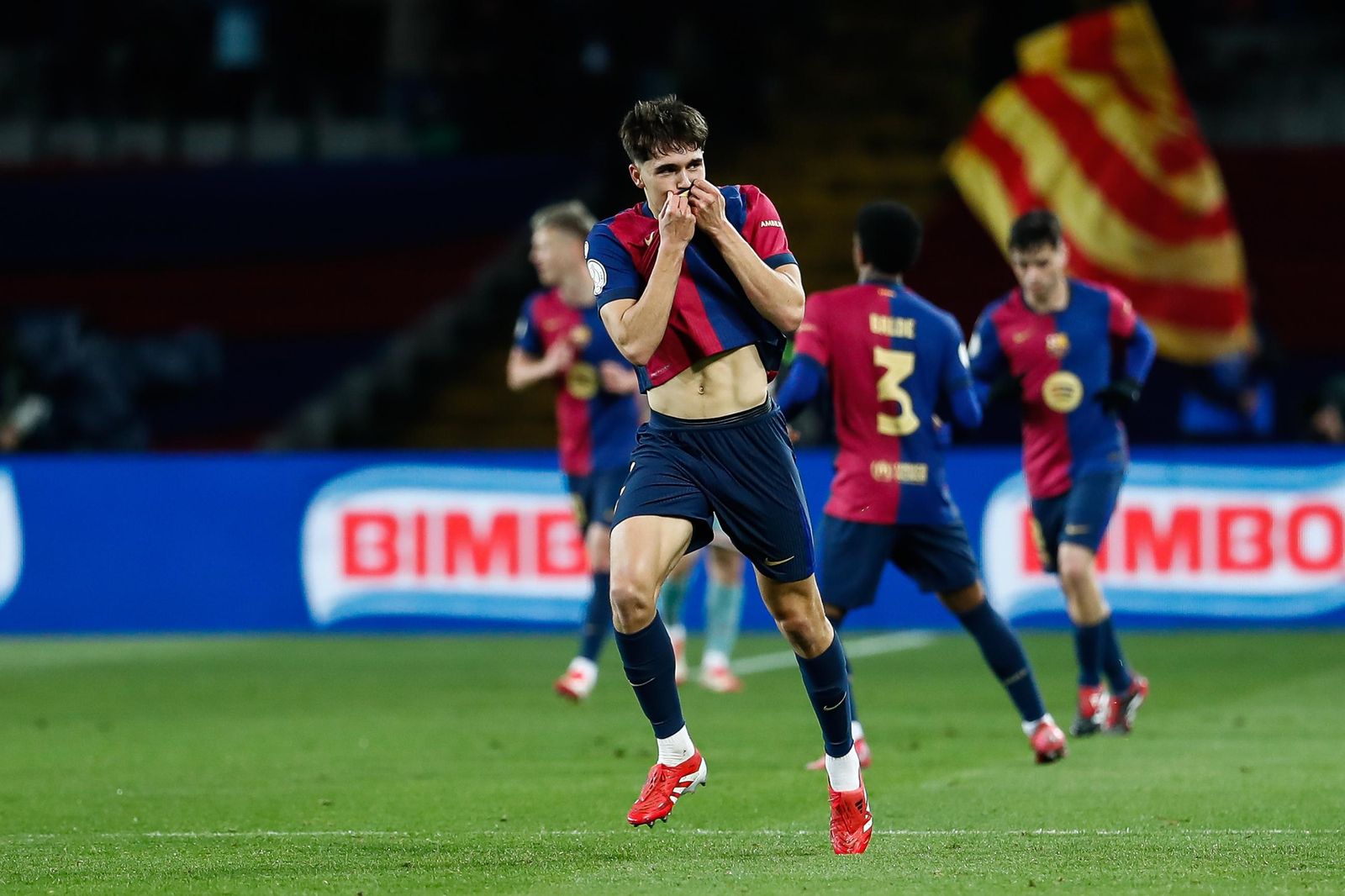 Las fotos del espectacular Barcelona - Atlético de Madrid