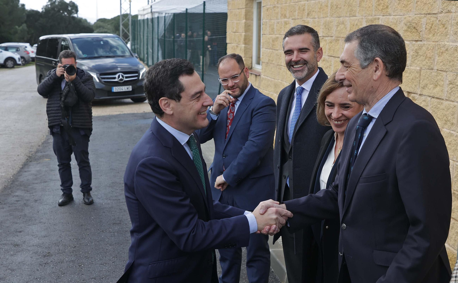 Juanma Moreno inaugura en Castellar la nueva tubería de agua para abastecer la zona norte de San Roque y el Valle del Guadiaro, en imágenes
