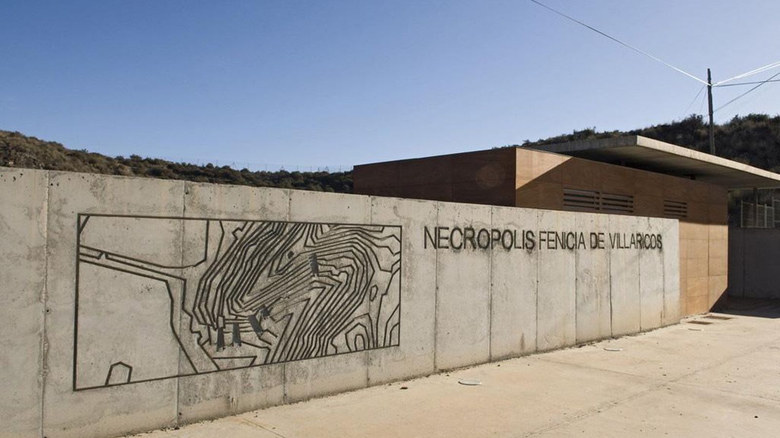 Entrada a la Necrópolis fenicia de Villaricos Entrada a la Necrópolis fenicia de Villaricos