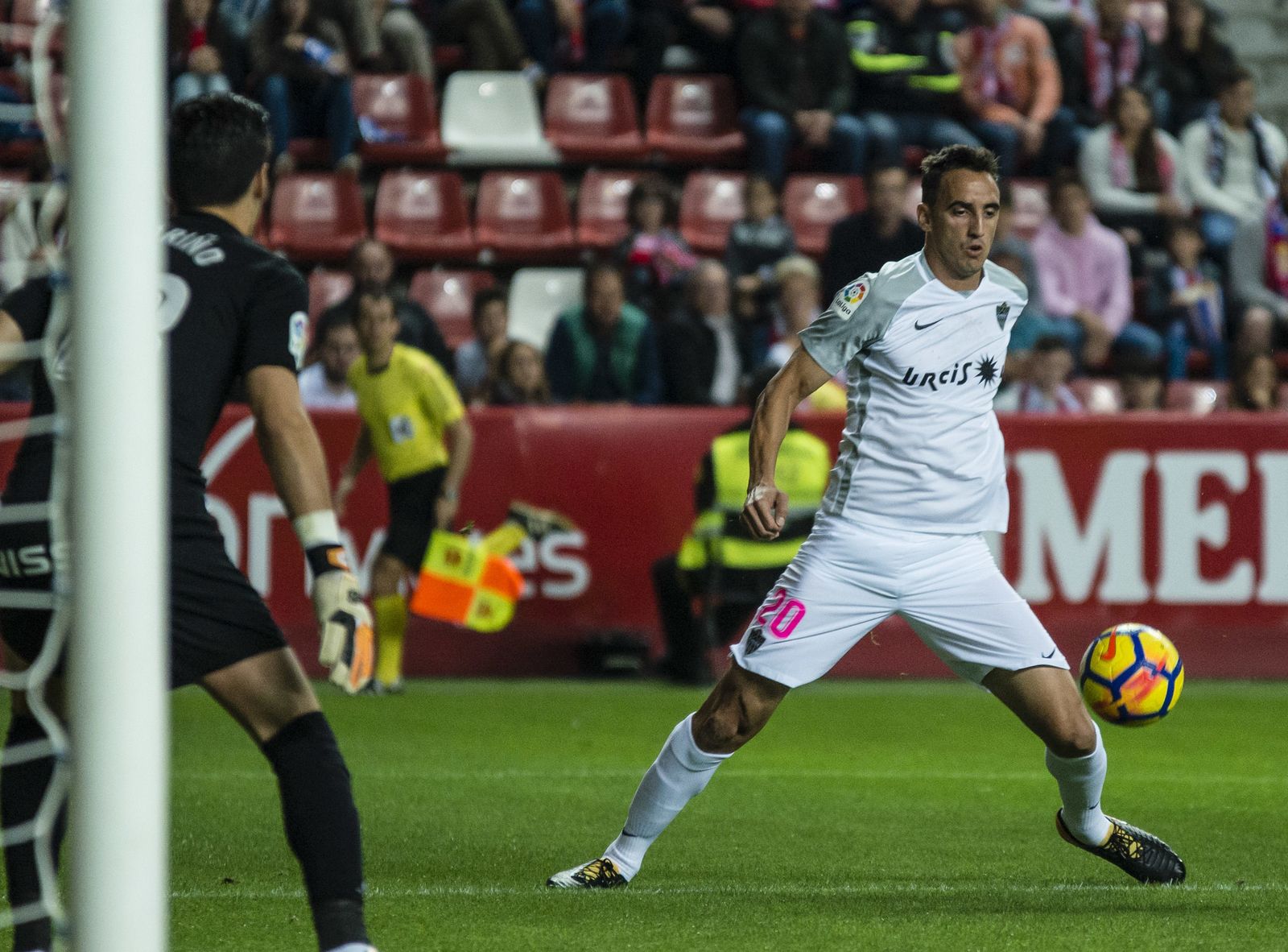 Las imágenes del Sporting-Almería