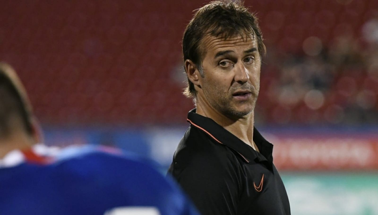 Lopetegui, en el banquillo durante el encuentro del Sevilla FC ante el FC Dallas.