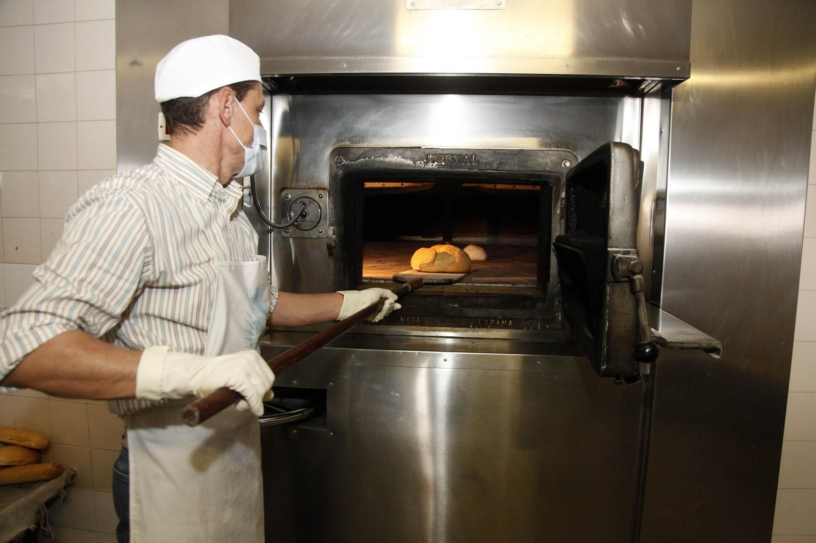 Pan de leña: amasando la tradición panadera del Andévalo