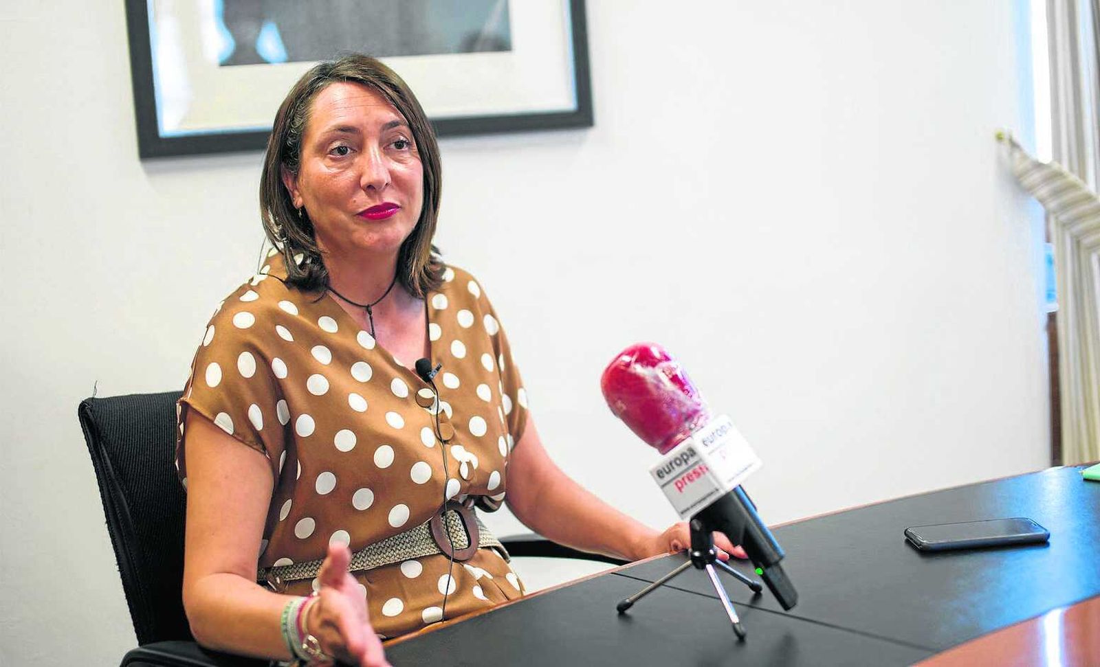 Loles López es la consejera de Igualdad y Familias