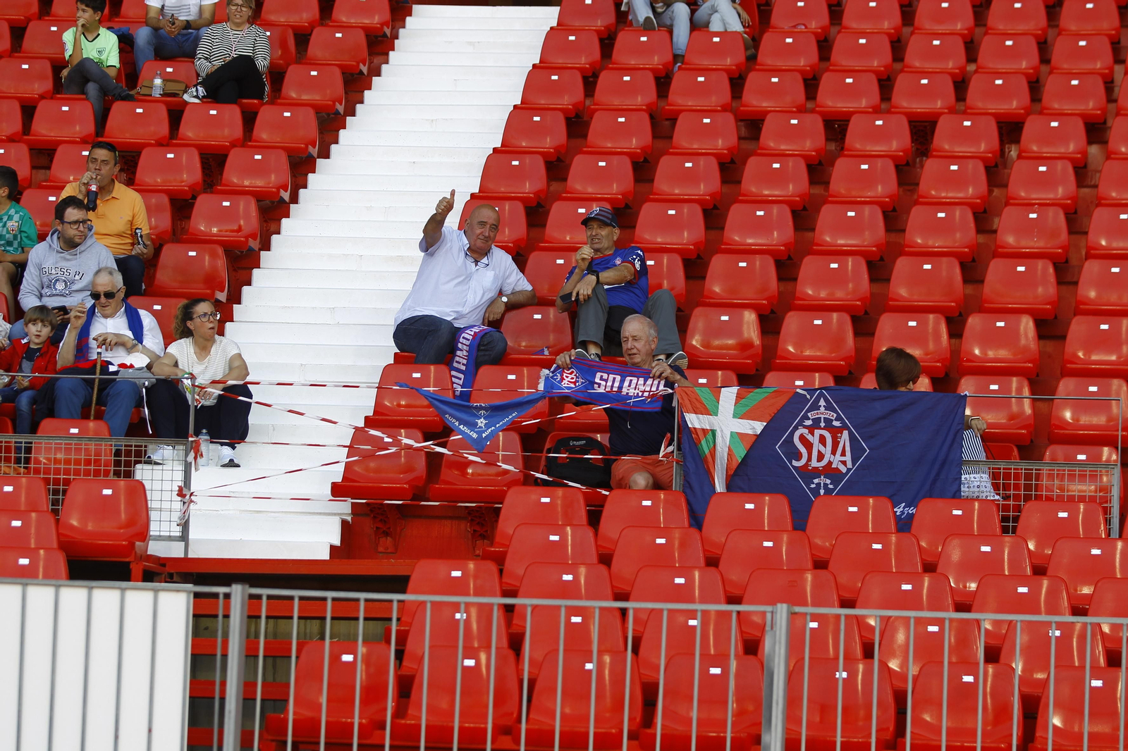 Imágenes del partido U.D. Almería-S.D. Amorebieta