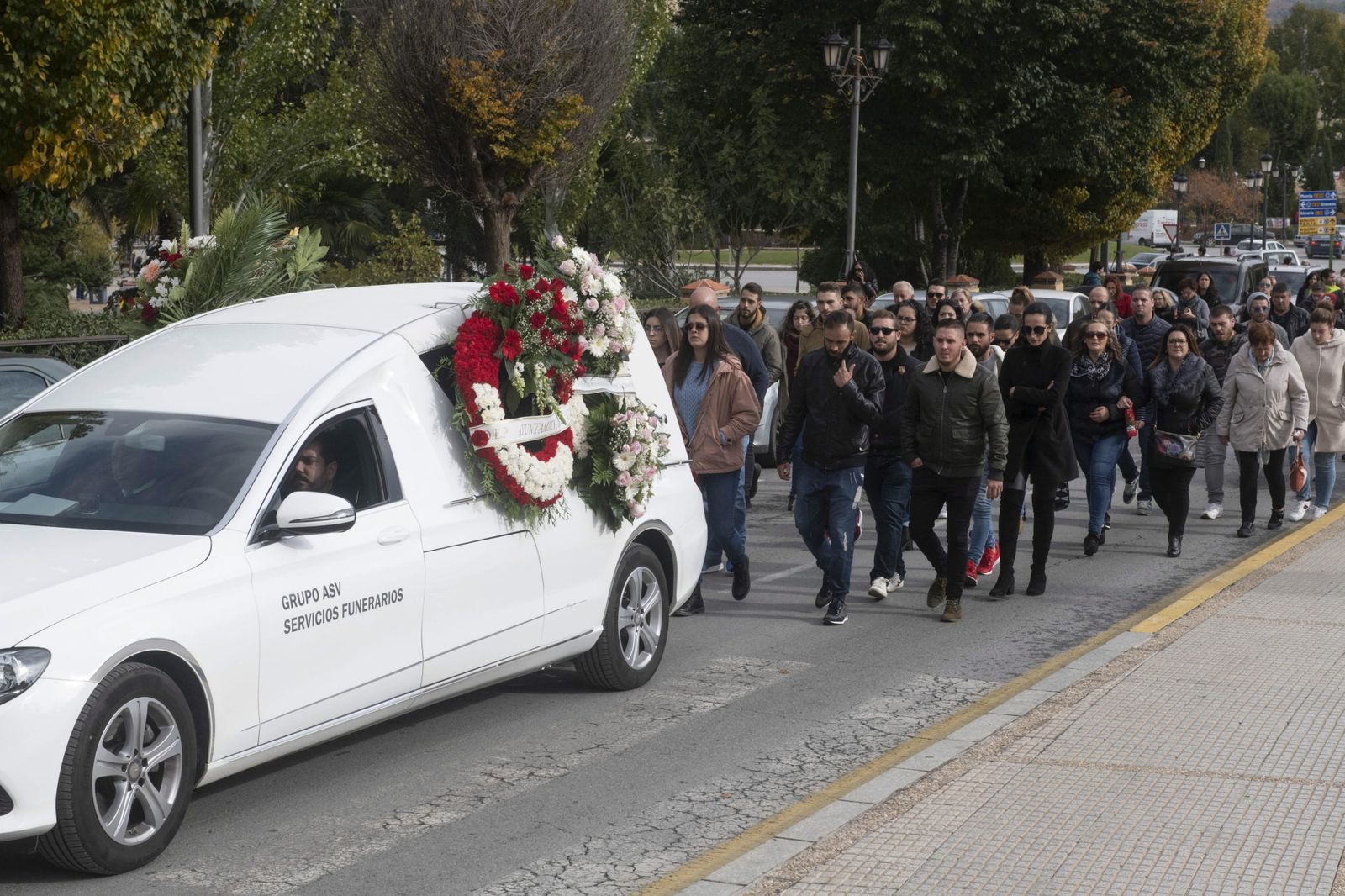 Despedida en la Catedral de Guadix a los fallecidos en el accidente