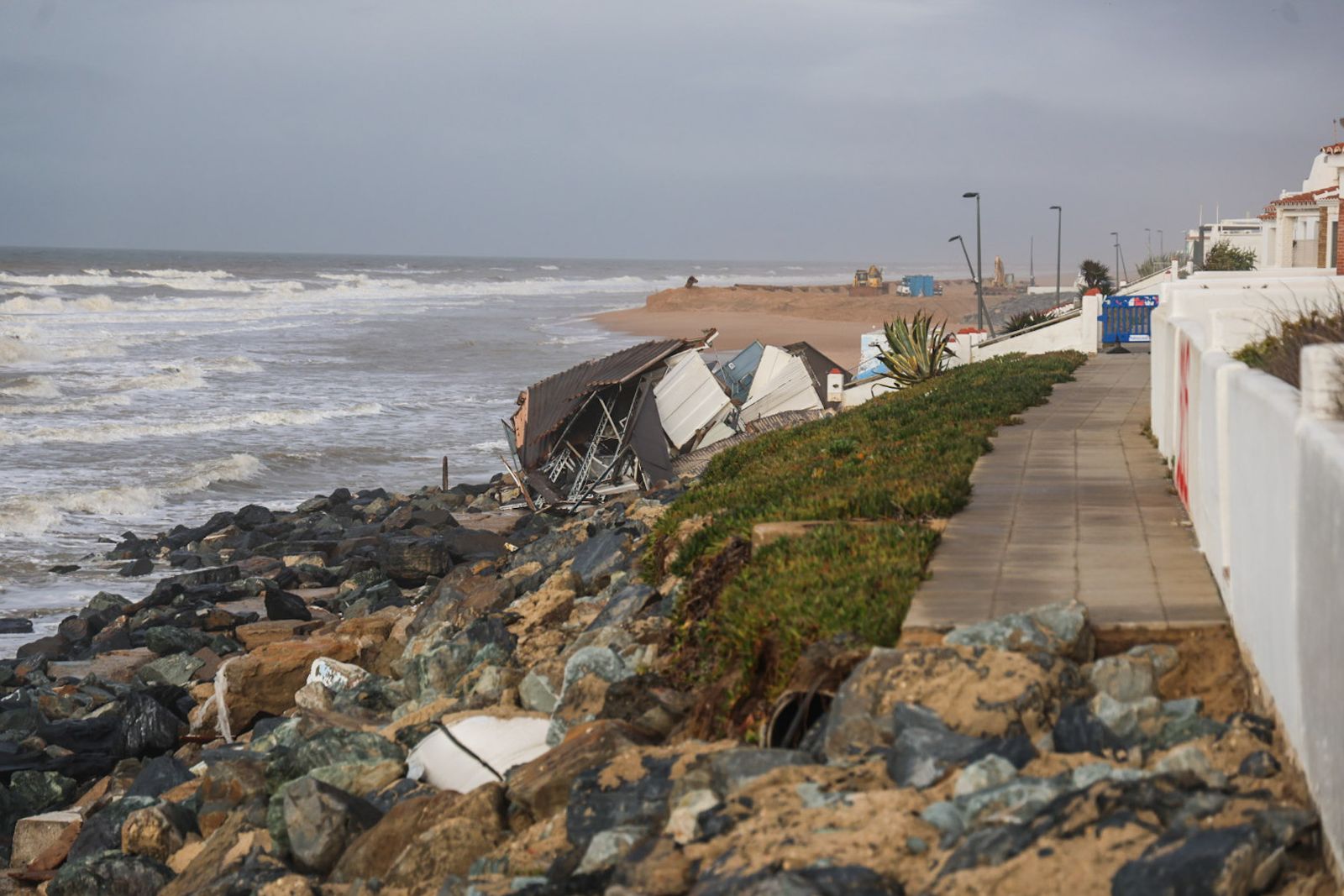 Fotografías de las zonas más perjudicadas de Matalascañas tras los últimos temporales
