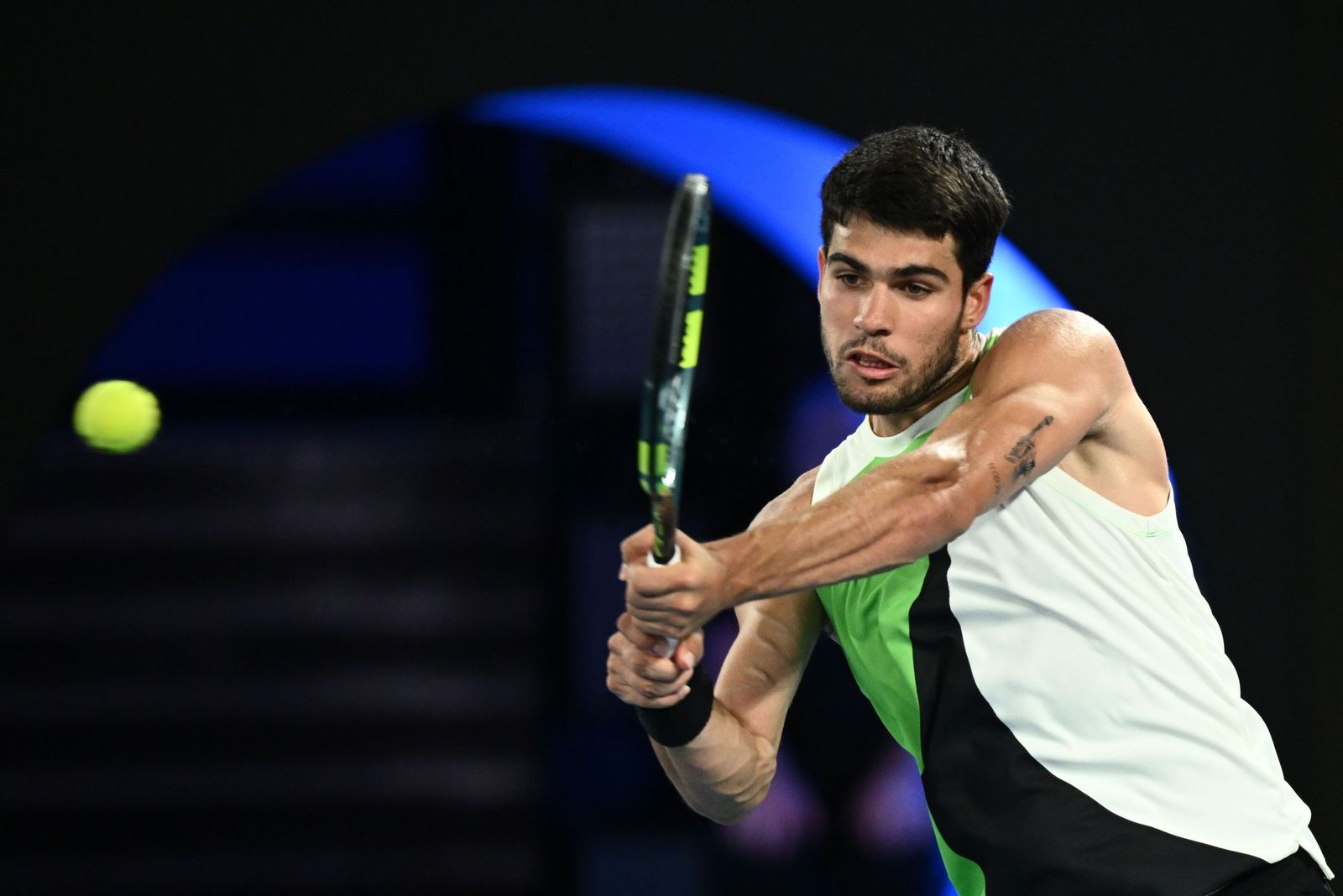 Carlos Alcaraz, durante su partido de cuartos de final individual