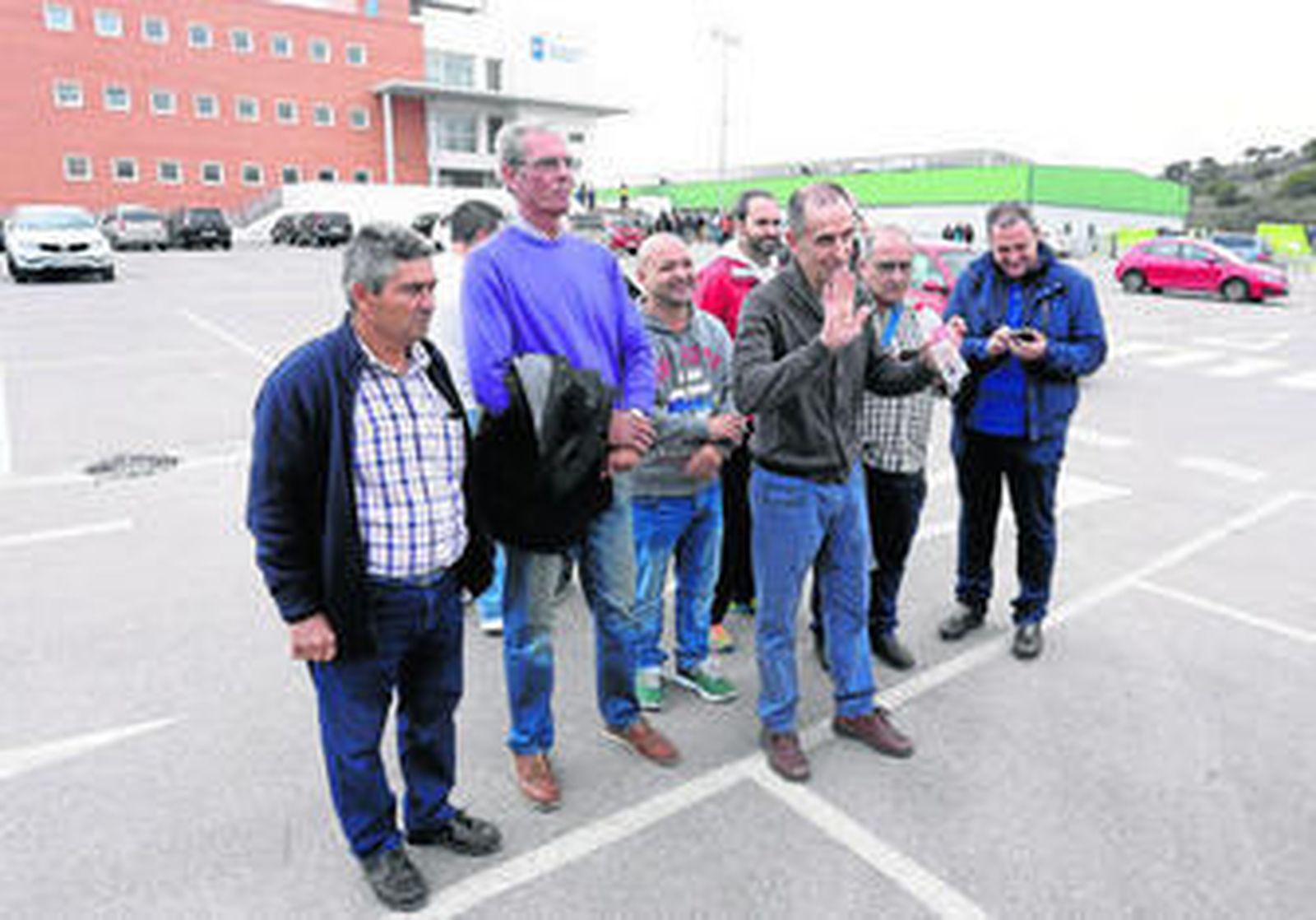 El presidente del comité de empresa, Manuel Belmonte, tras finalizar la asamblea.