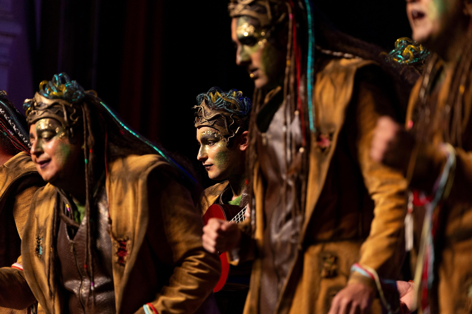 Imágenes de la actuación de la comparsa de Ayamonte "La Venenosa" en el Carnaval Colombino