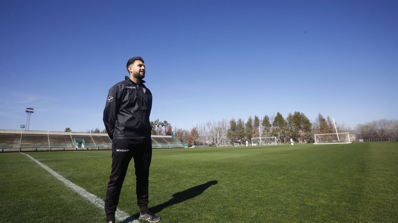 Óscar Ibáñez posa para 'el Día' en la Ciudad Deportiva.