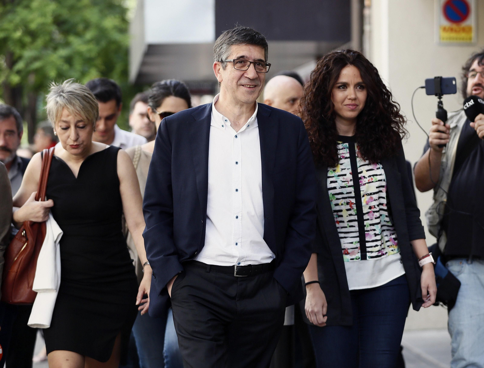 El debate de los candidatos socialistas a las primarias, en imágenes