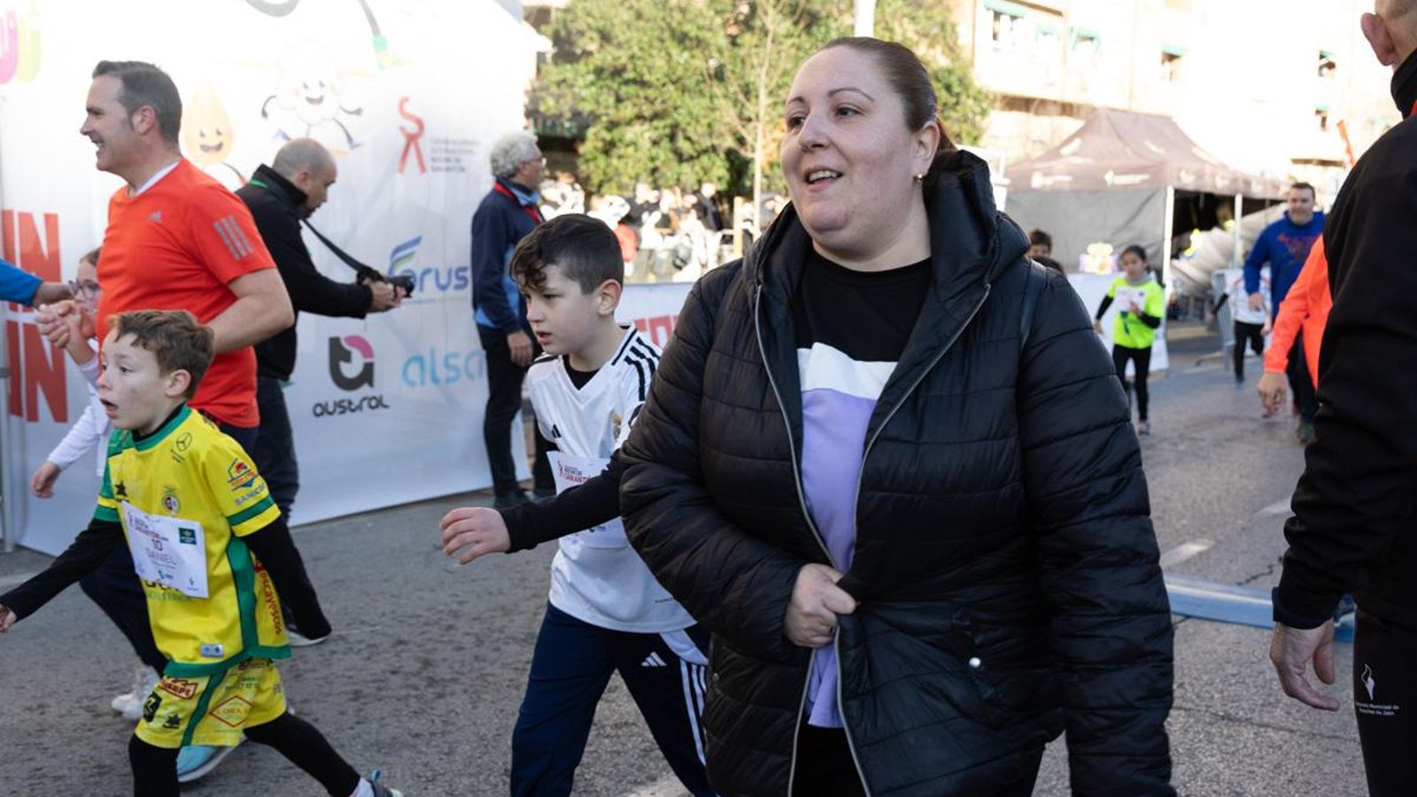 En imágenes: Los niños y niñas de los colegios de Jaén, protagonistas de la San Antón Escolar