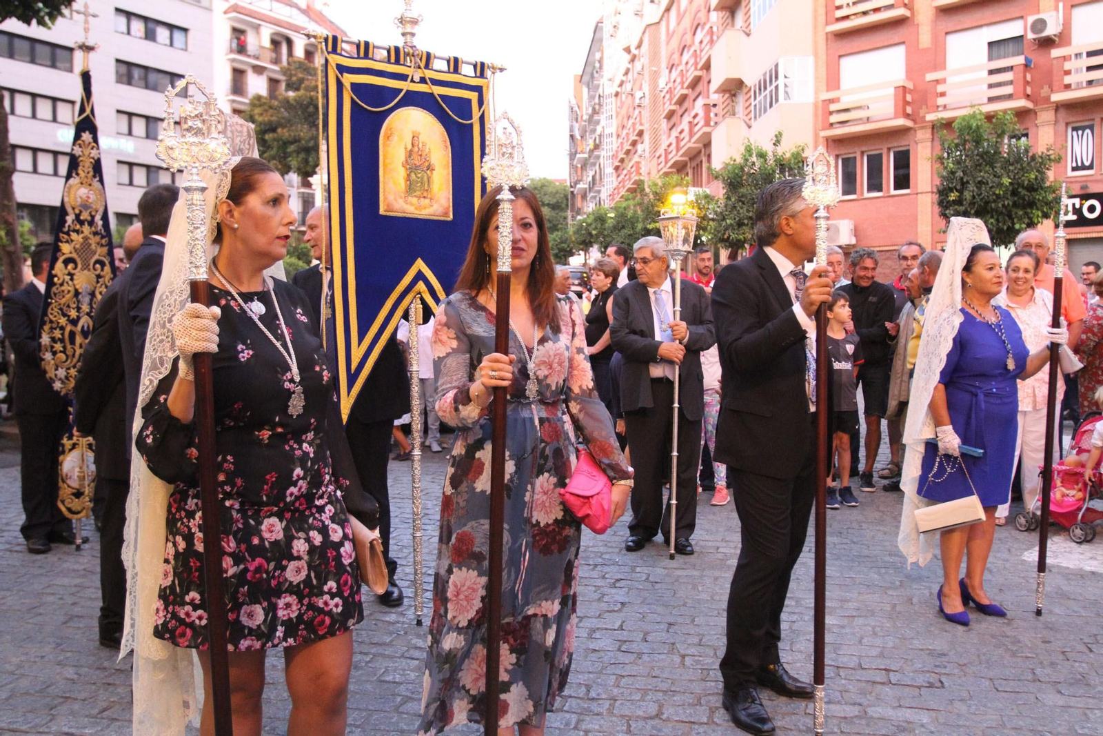 Procesión solemne de la Virgen de la Cinta.