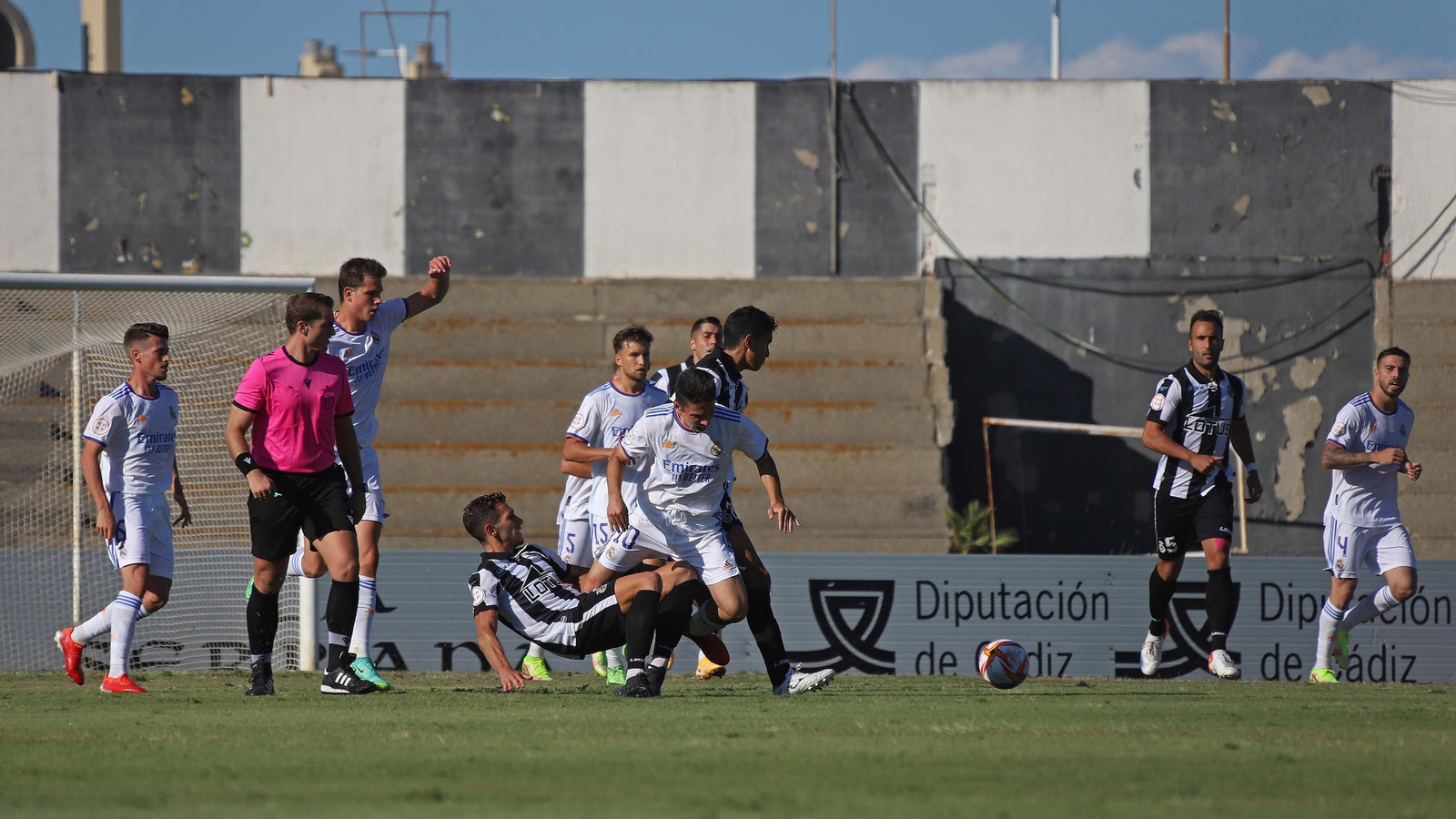 Las mejores fotos del Balona - Real Madrid Castilla en La Línea