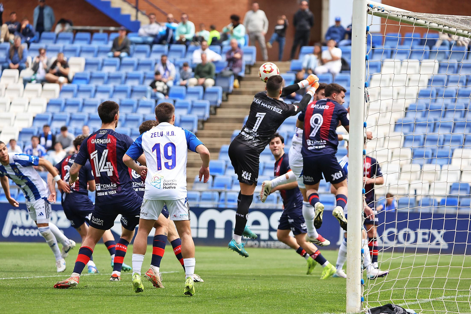 Las imágenes del Recreativo de Huelva - Yeclano Deportivo