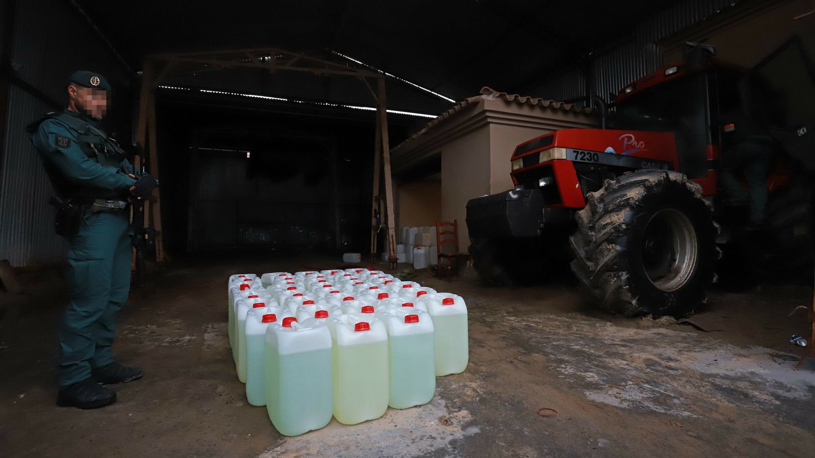 Registros de la Guardia Civil en Palmones