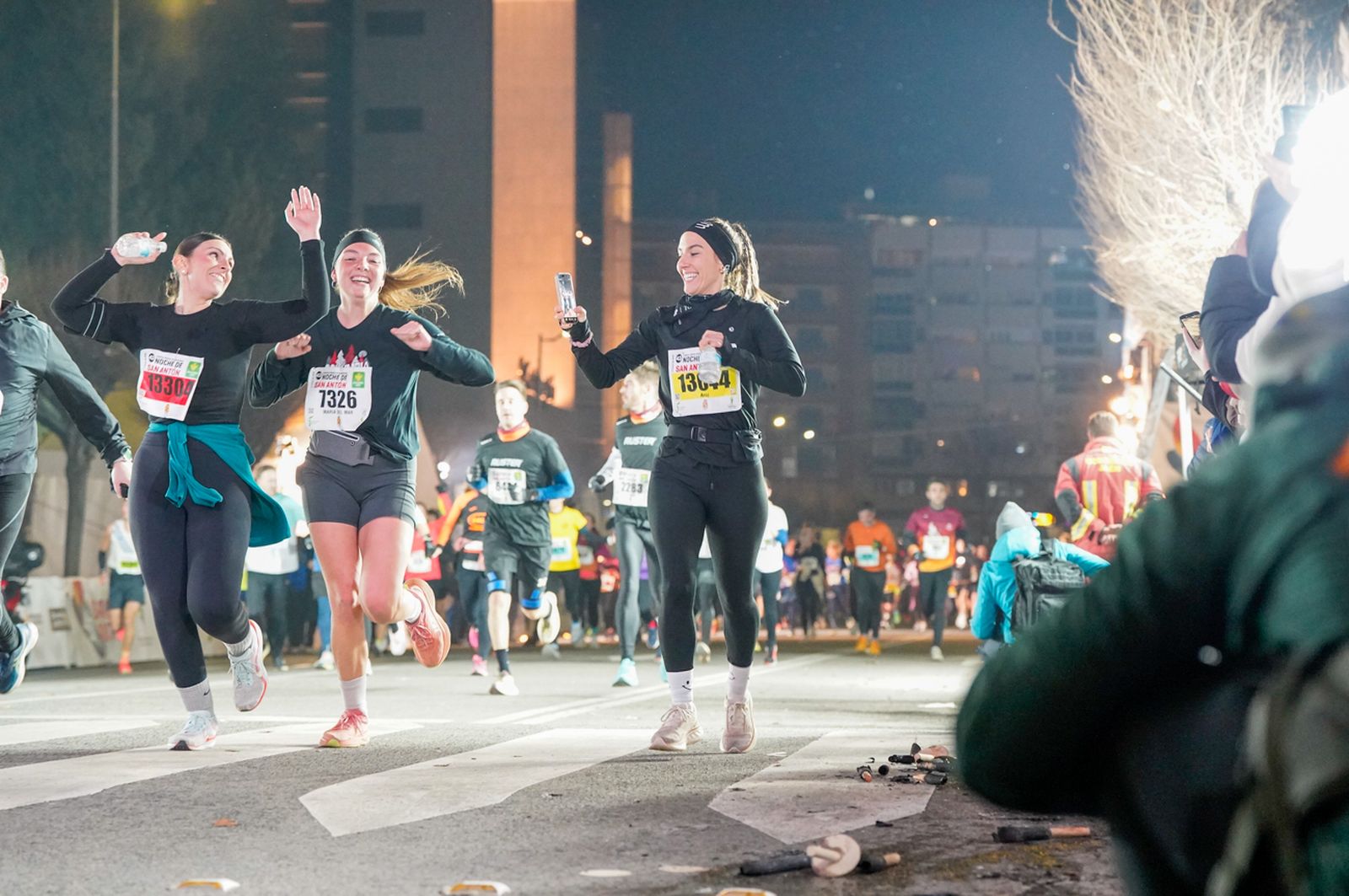 En imágenes: búscate en tu llegada a meta de la Carrera de San Antón 2026 (17)