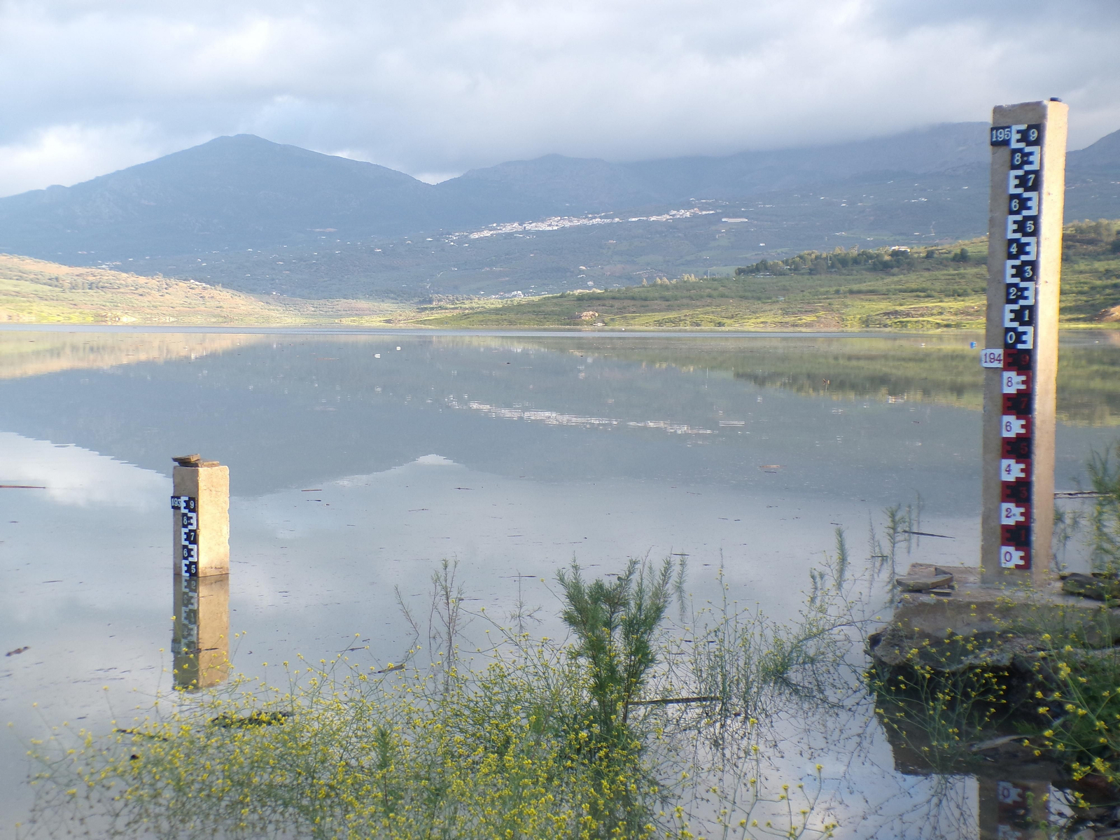 Así se ve el pantano de La Viñuela tras las últimas lluvias Así se ve el pantano de La Viñuela tras las últimas lluvias