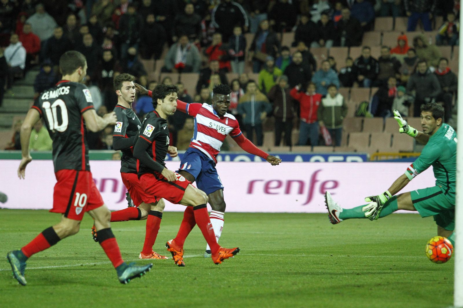 La última victoria en Los Cármenes contra el Athletic: 2-0 en 2015