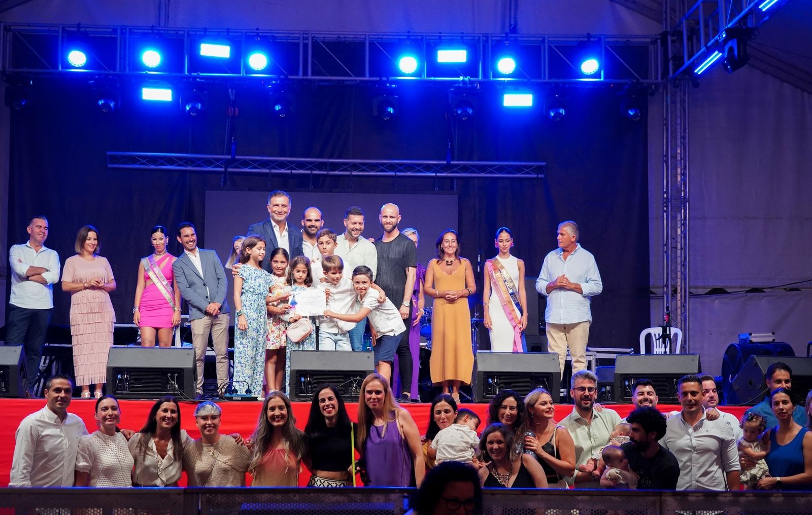 Imágenes de la procesión de la Virgen de Montemayor en Moguer