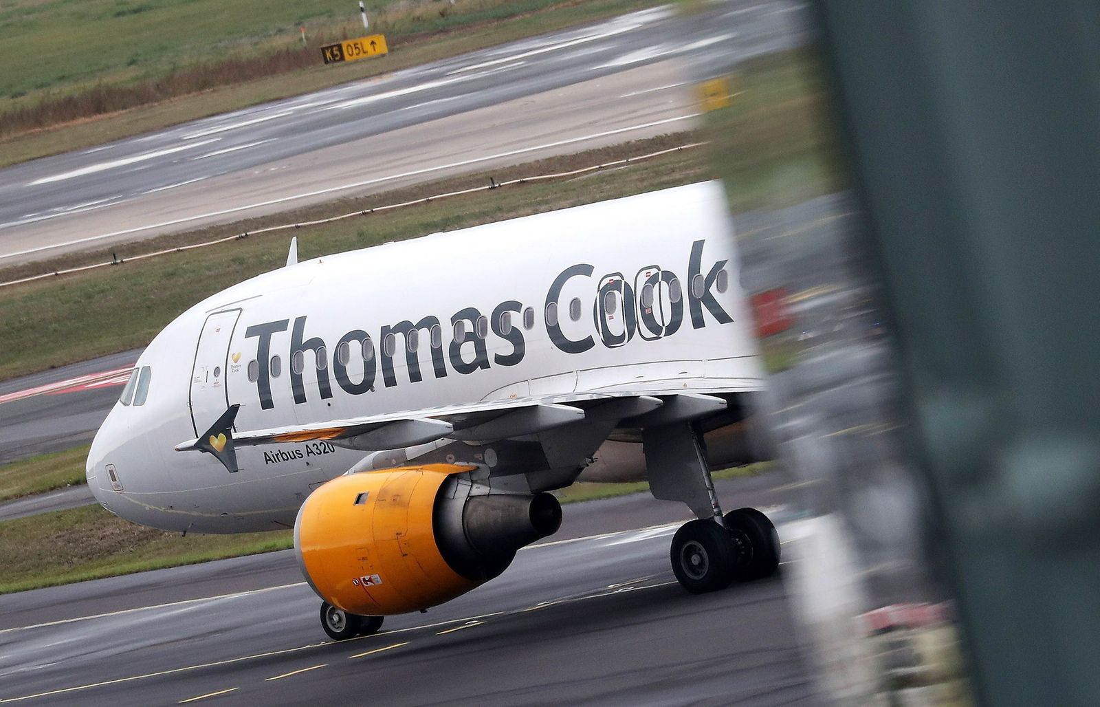 Un avión de Thomas Cook