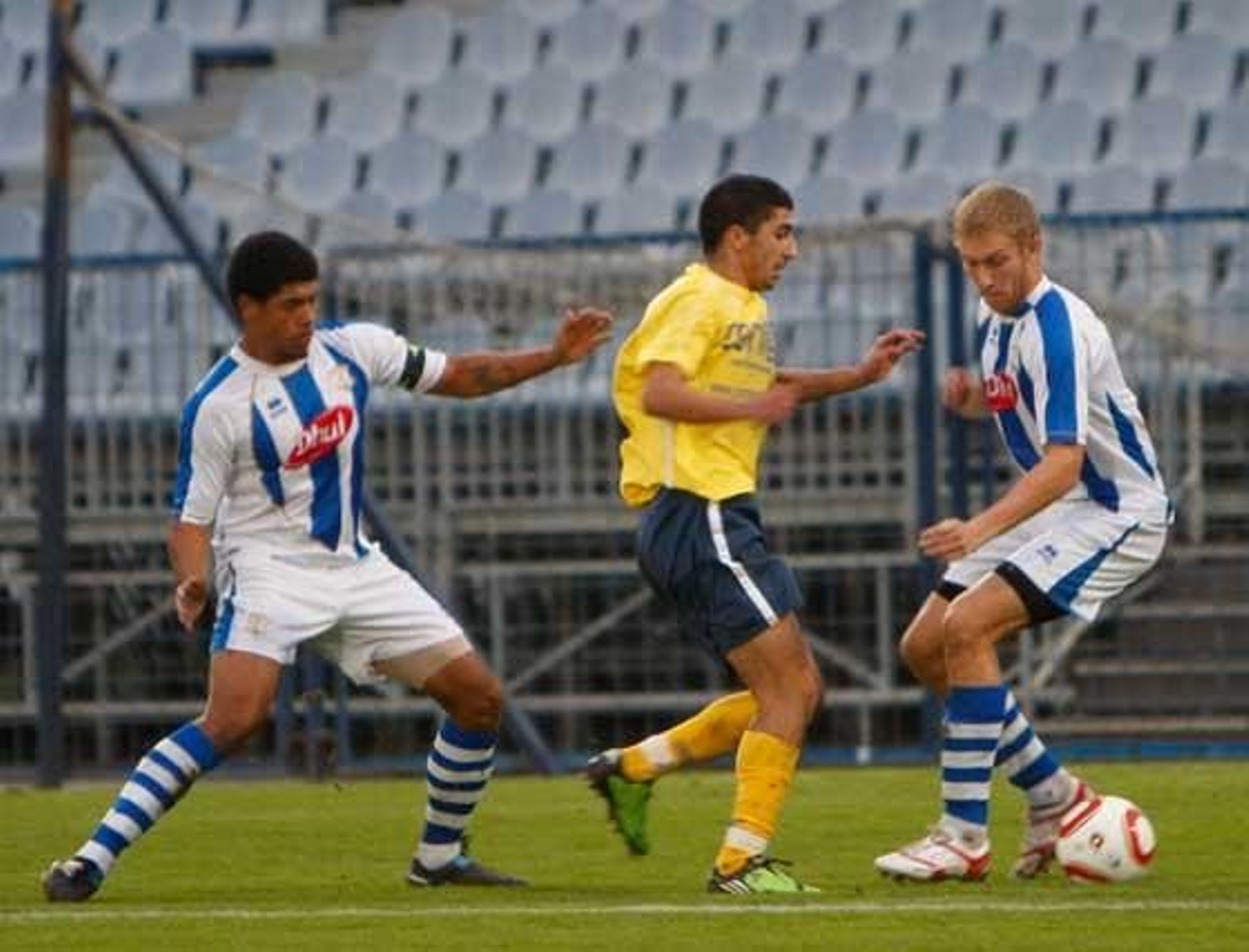 El Jerez Industrial y el Coria firmaron a la postre un empate a uno aunque el equipo visitante perdonó la victoria

Foto: Juan Carlos Toro