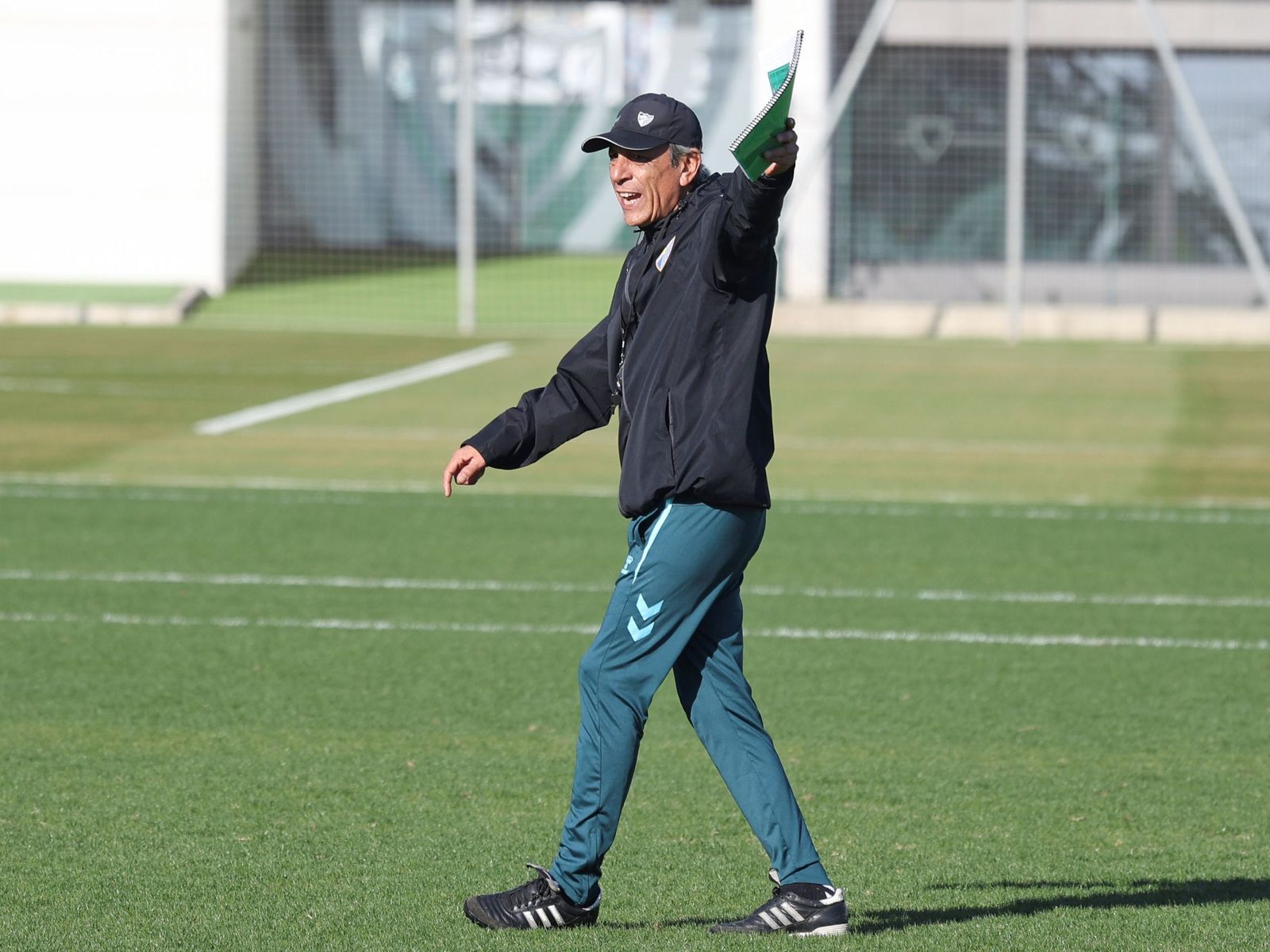 Las fotos de Hugo Vilches, segundo entrenador del Atlético Malagueño